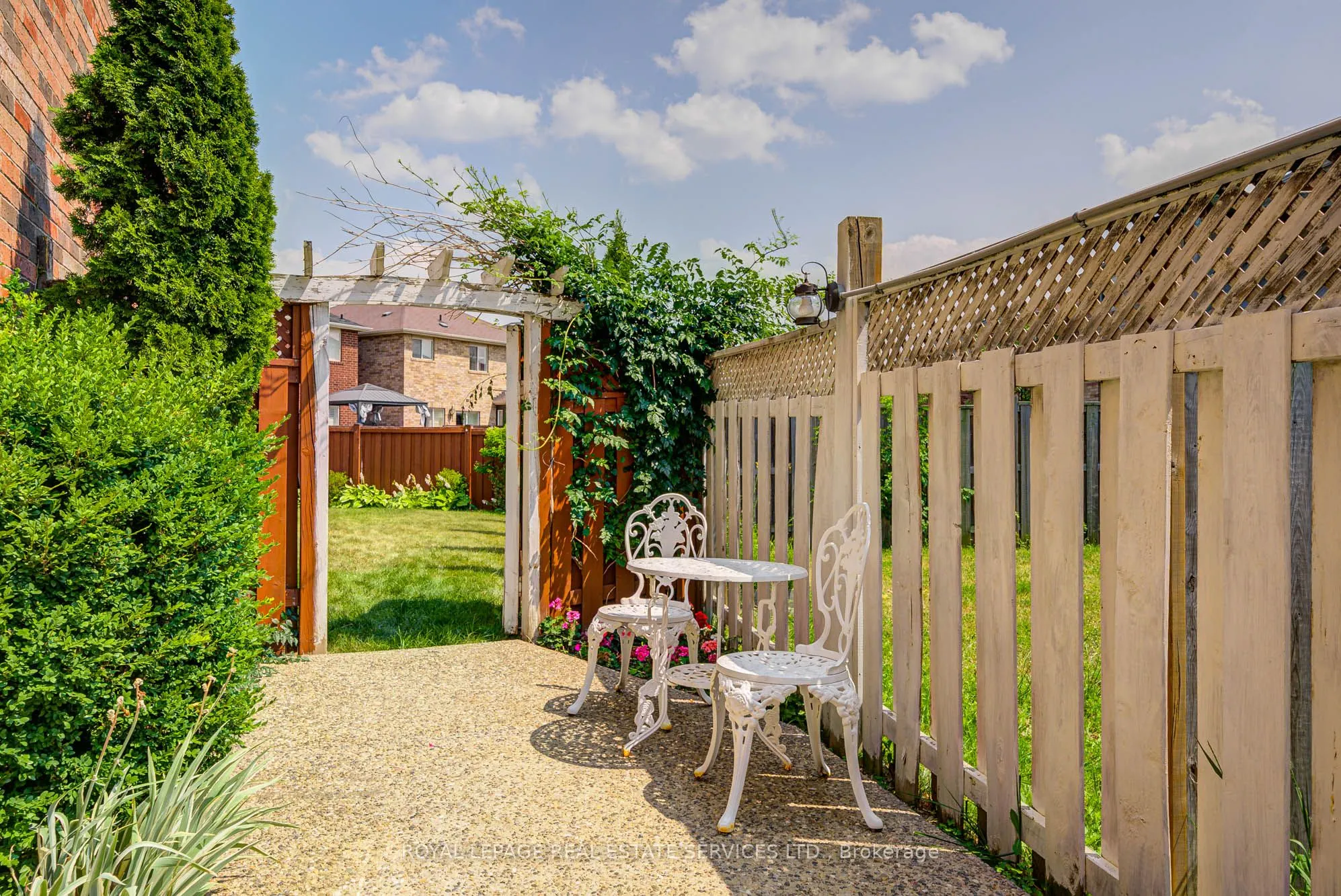 21 Duxford Street