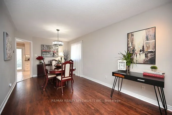 7019 Graydon Court