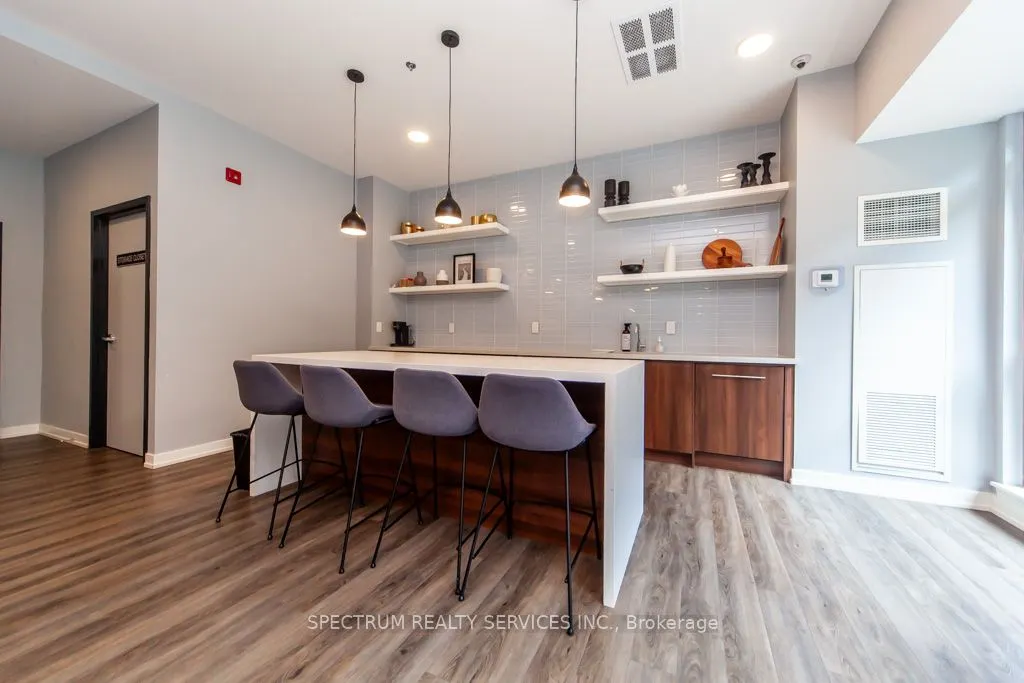 50 Ann Street, #311