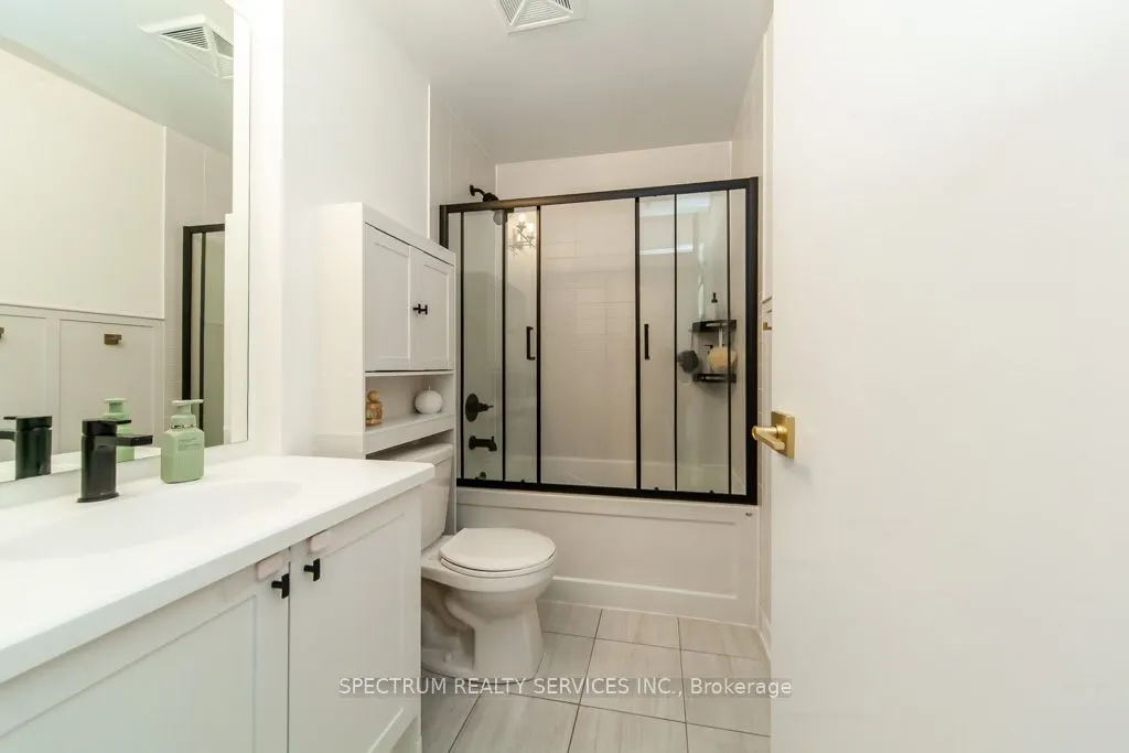 50 Ann Street, #311
