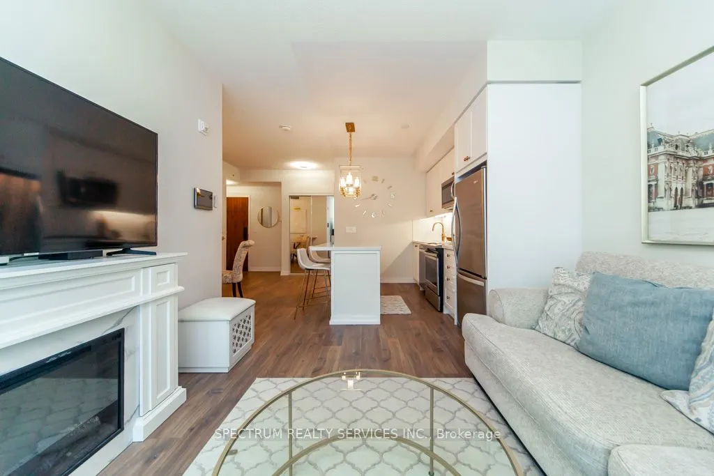 50 Ann Street, #311