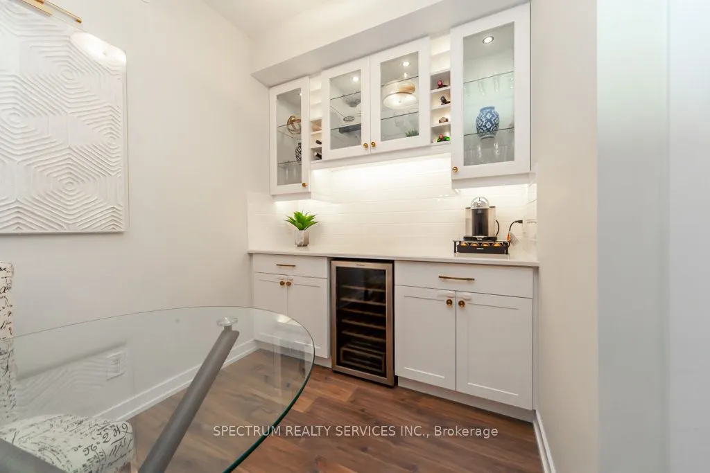 50 Ann Street, #311