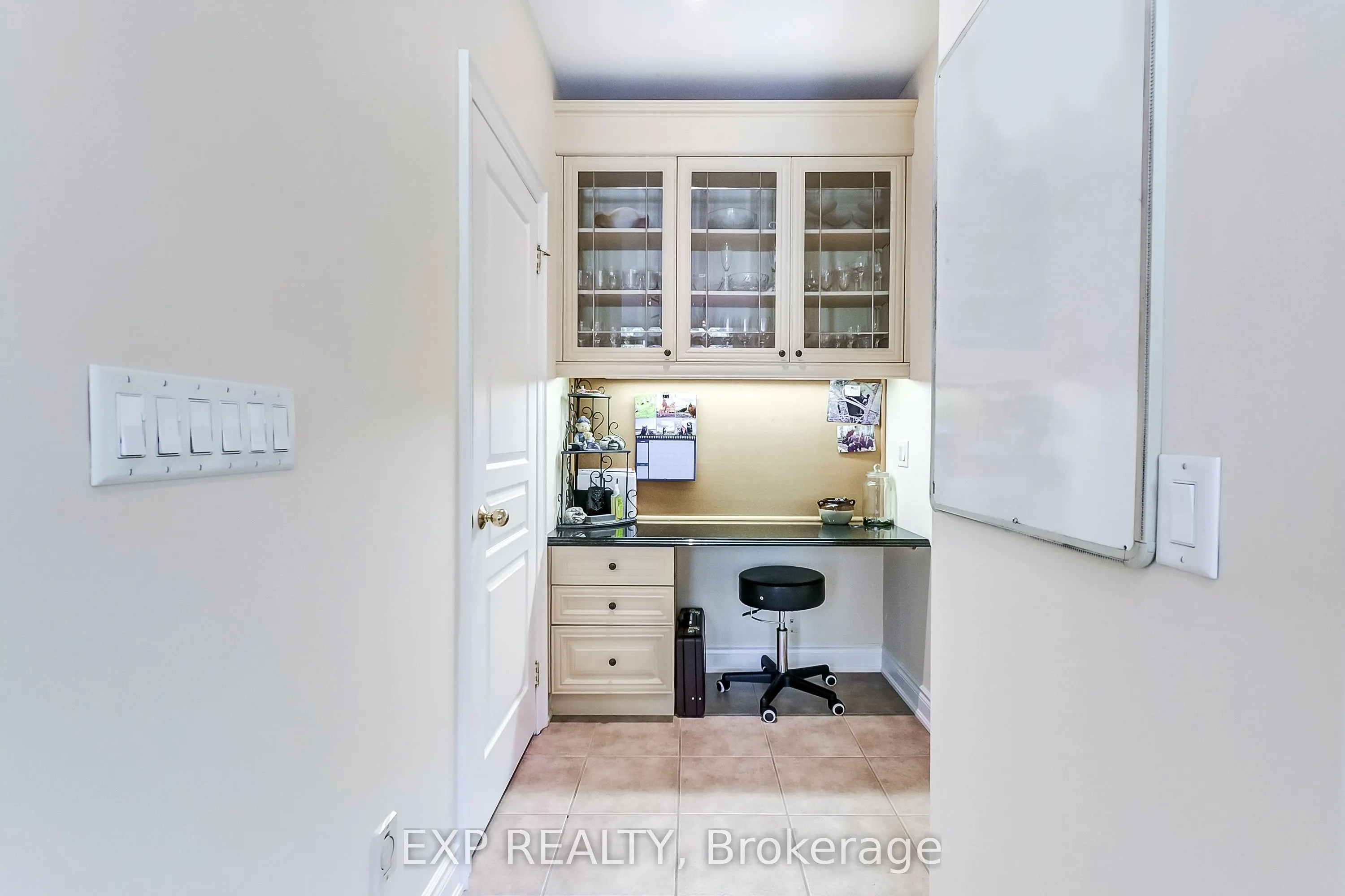 806 Hidden Grove Lane, #25