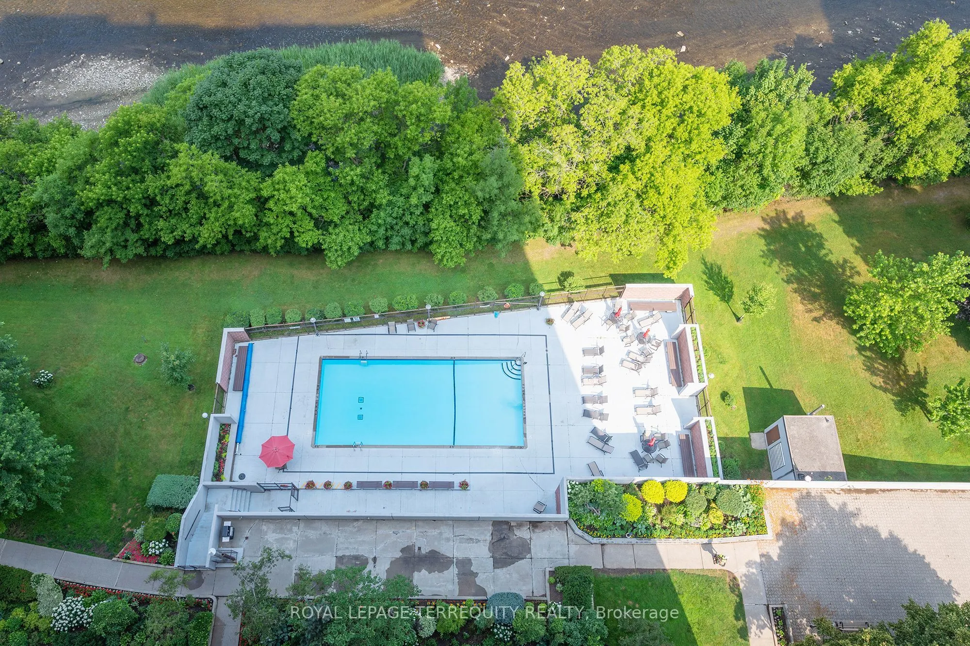260 Scarlett Road, #1802