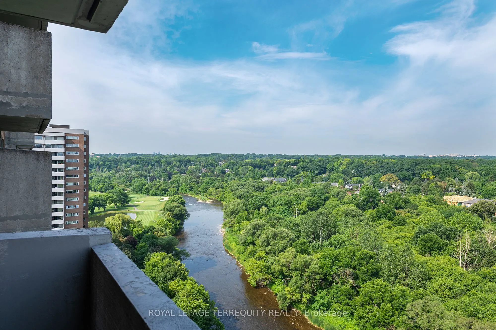 260 Scarlett Road, #1802