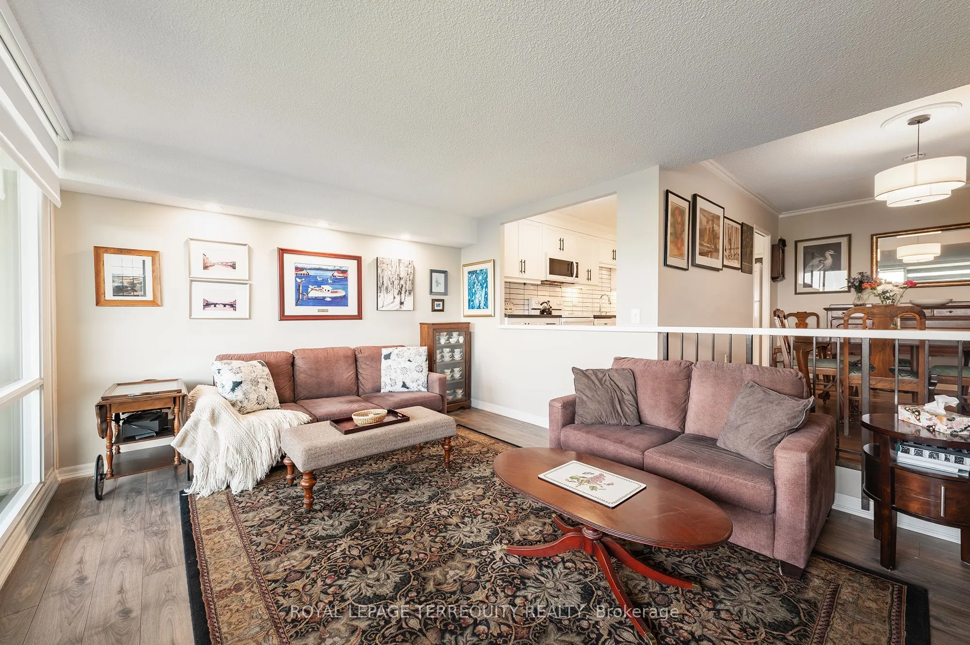 260 Scarlett Road, #1802
