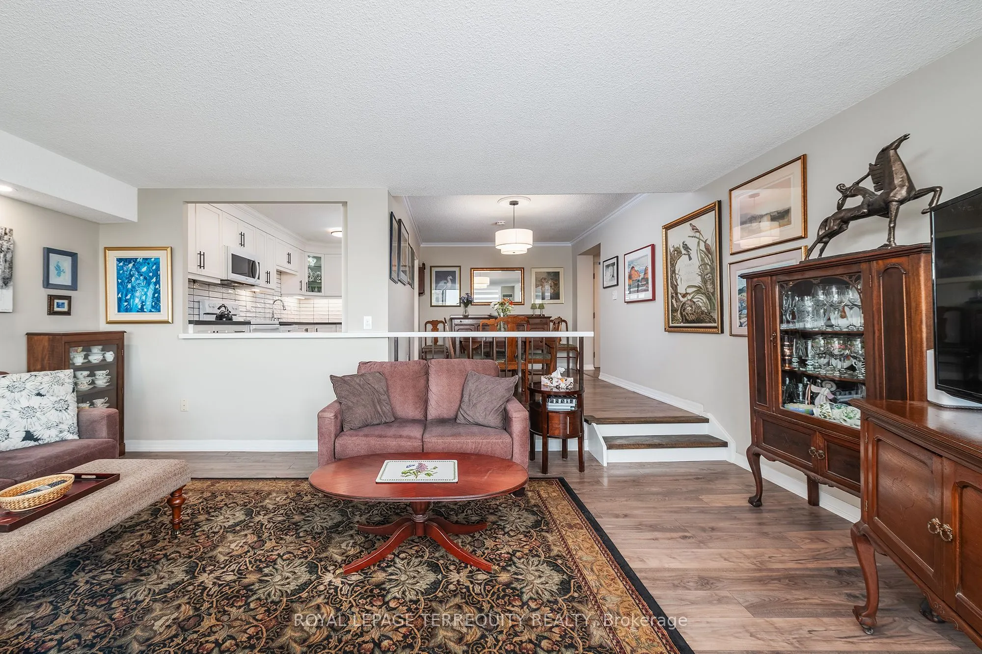 260 Scarlett Road, #1802