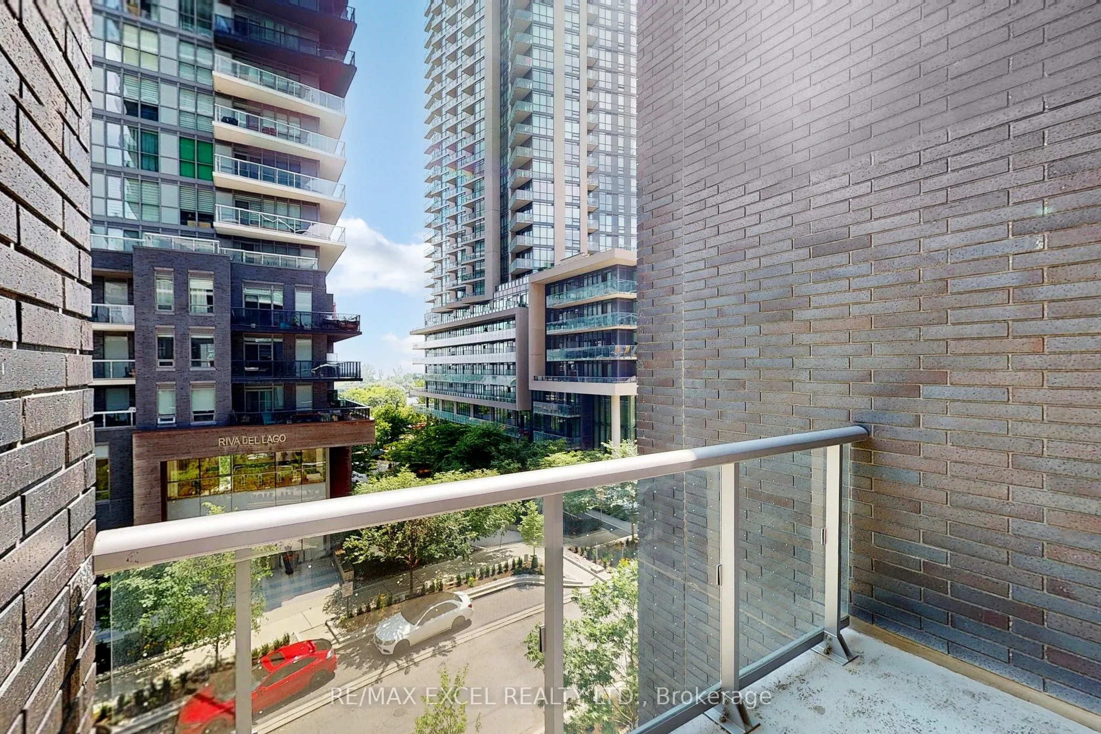 56 Annie Craig Drive, #312