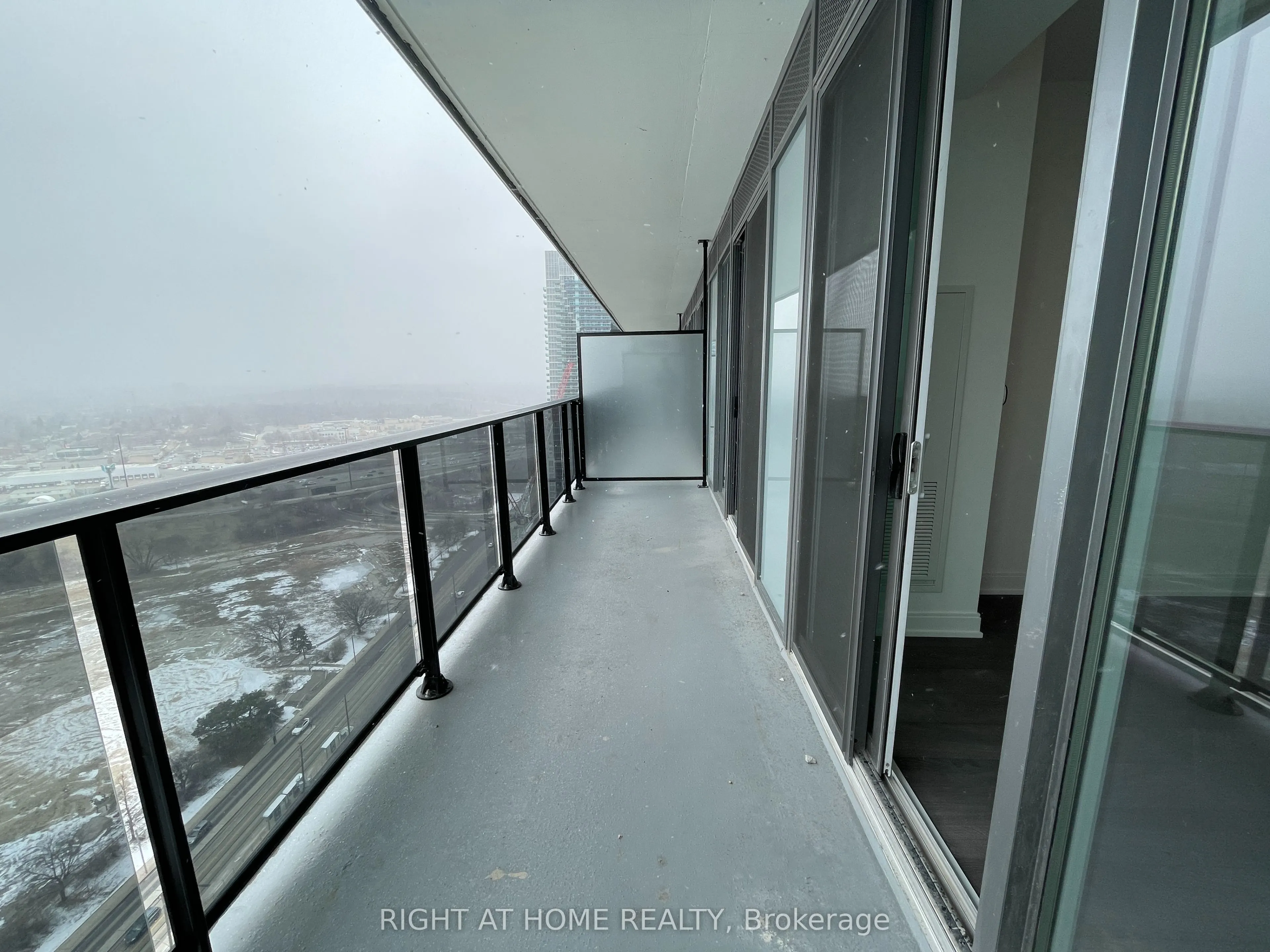 70 ANNIE CRAIG Drive, #2609