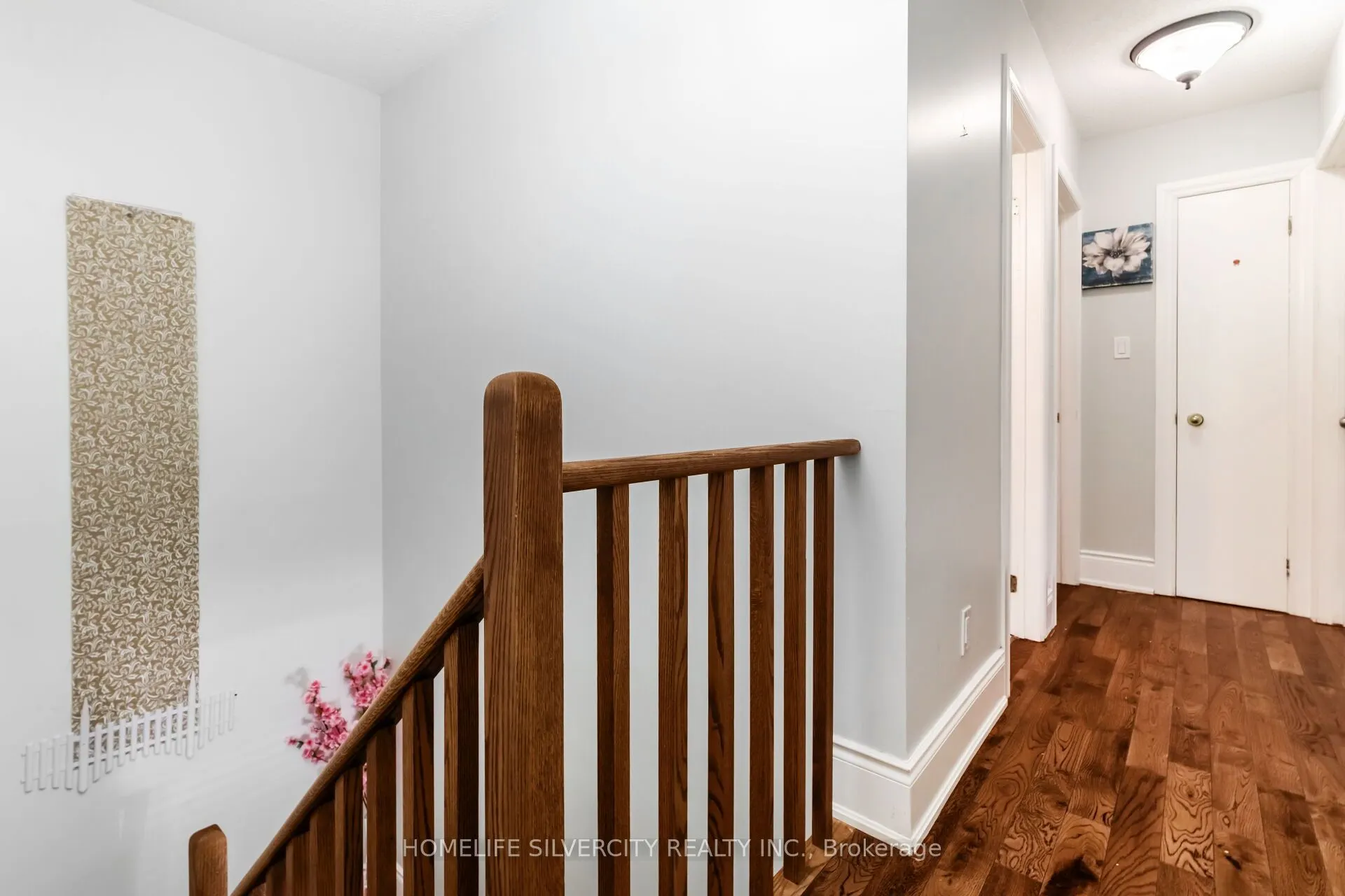 90 Lawrence Avenue, #96