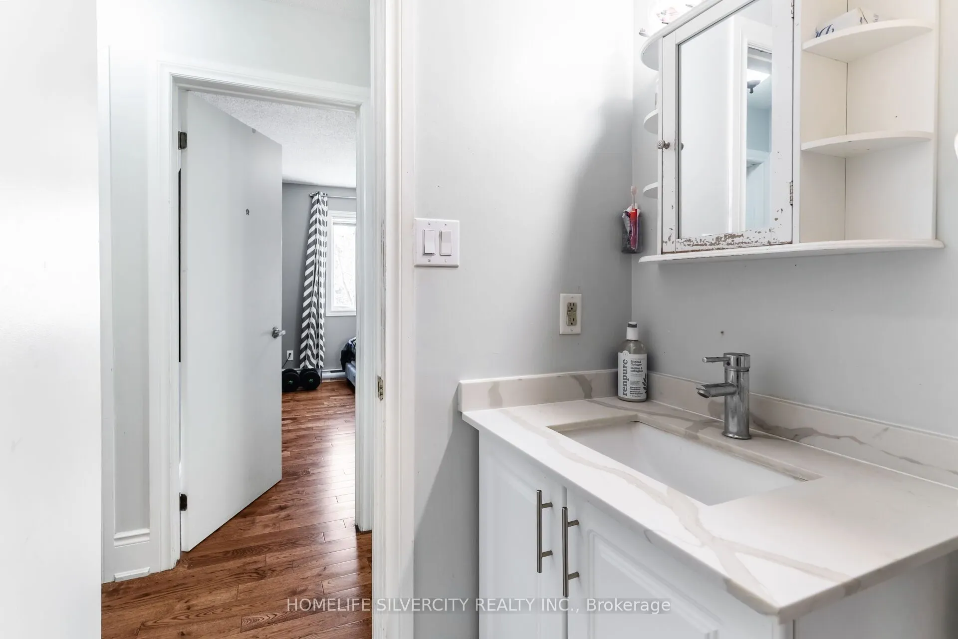 90 Lawrence Avenue, #96