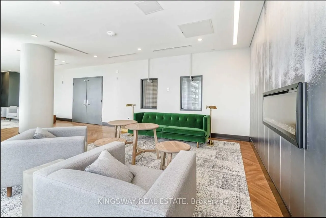 2520 Eglinton Ave West Avenue W, #1005