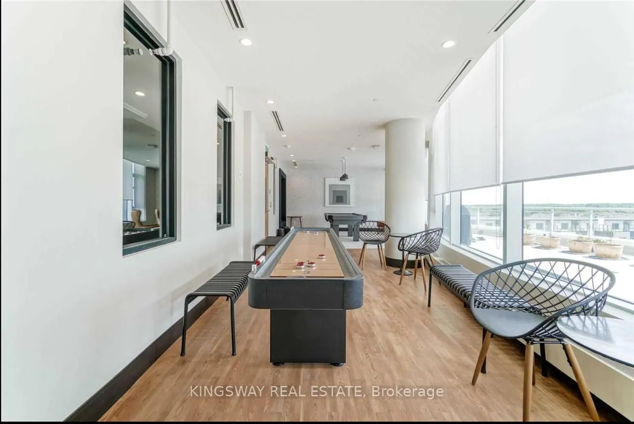 2520 Eglinton Ave West Avenue W, #1005
