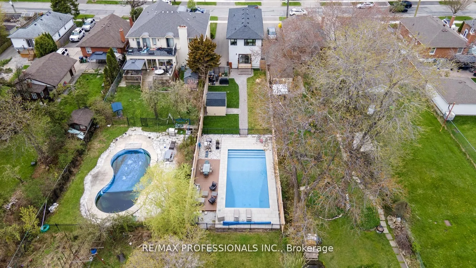 43 Bellman Avenue