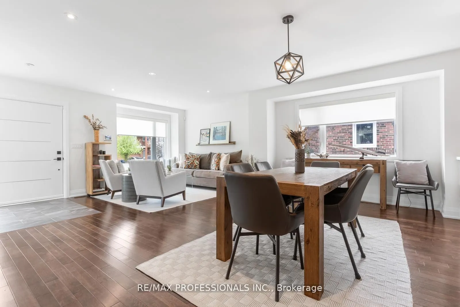 43 Bellman Avenue