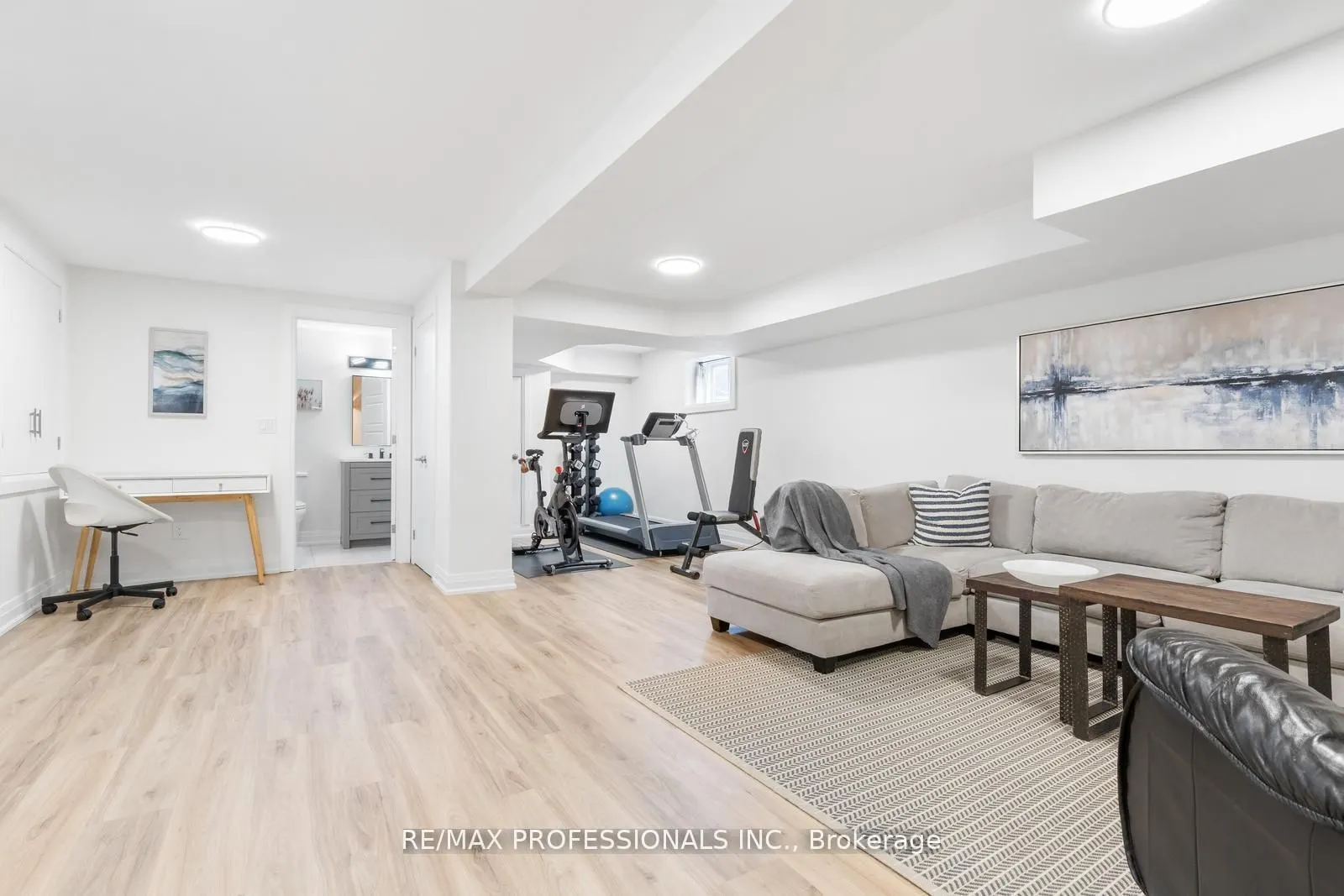 43 Bellman Avenue
