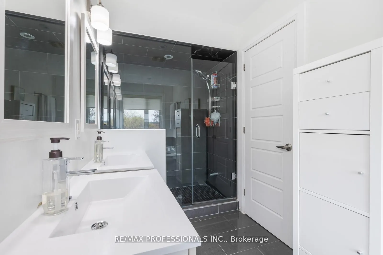 43 Bellman Avenue