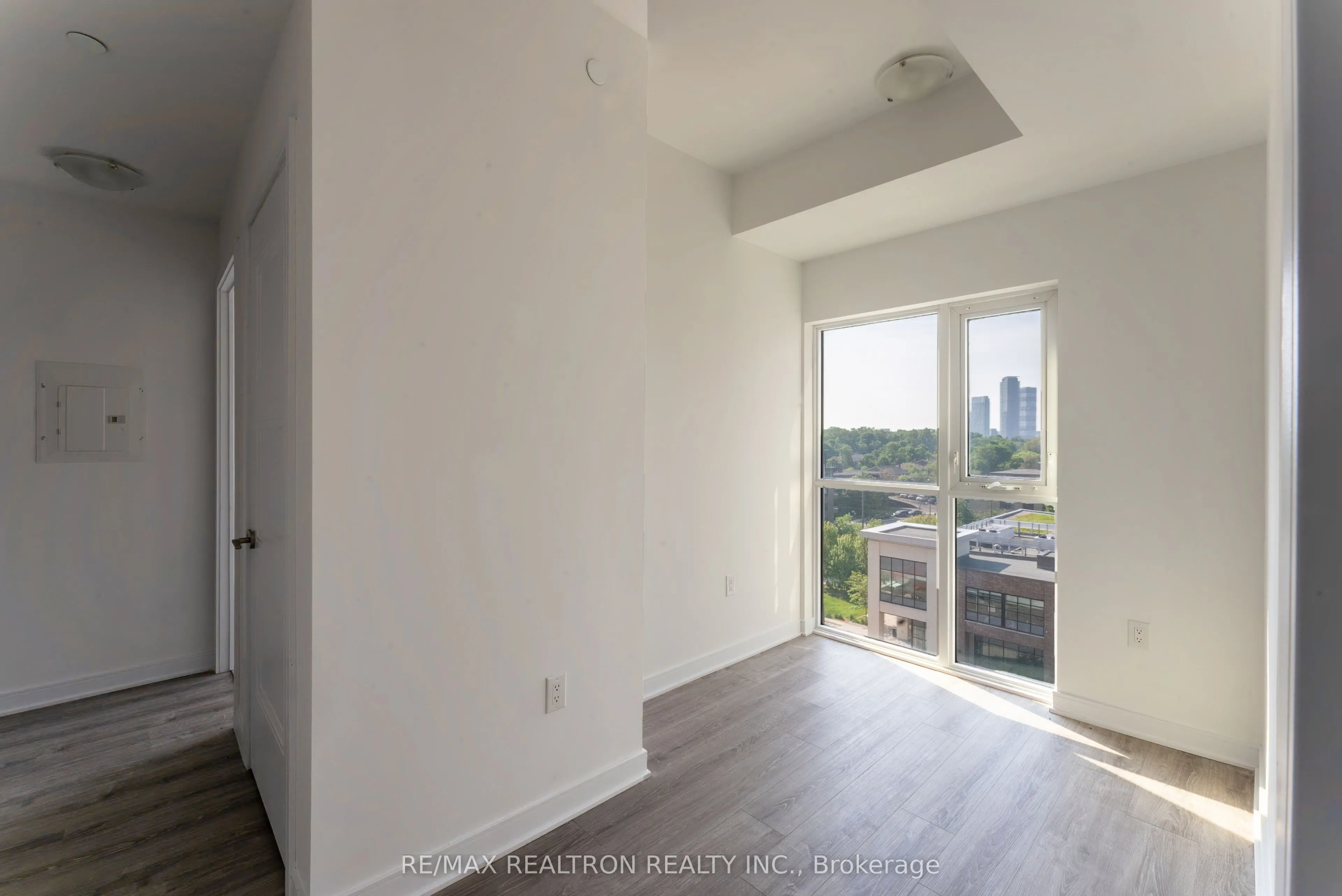 25 Neighbourhood Lane, #714