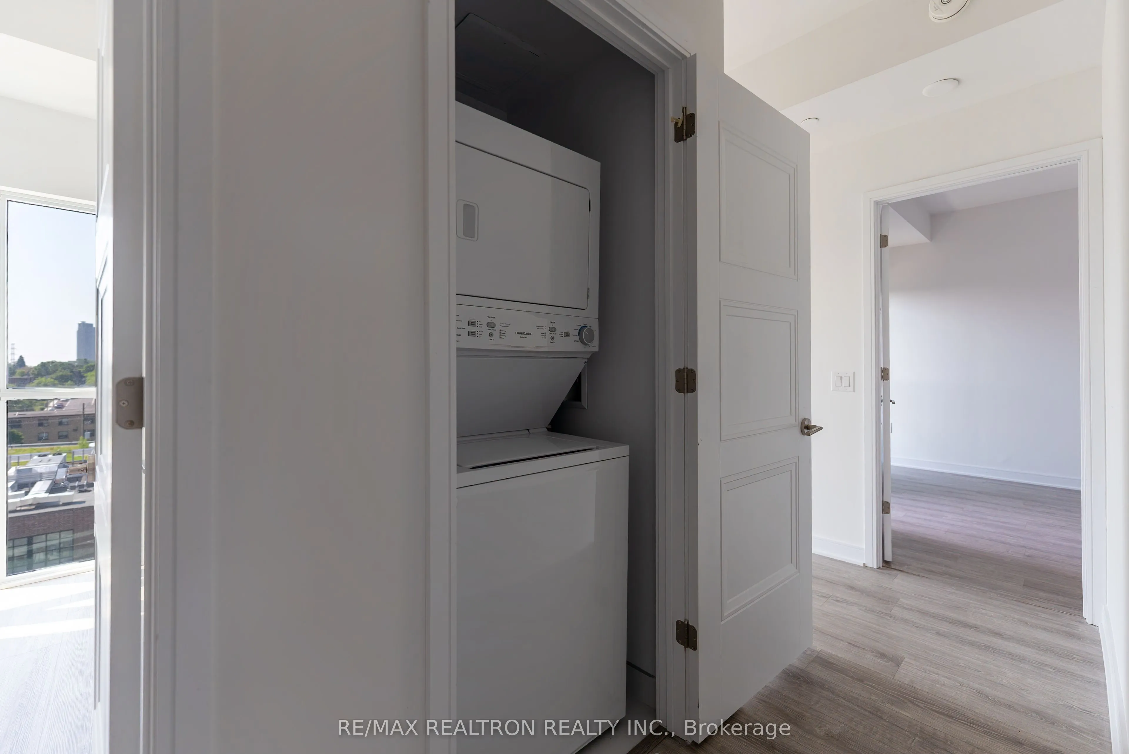 25 Neighbourhood Lane, #714