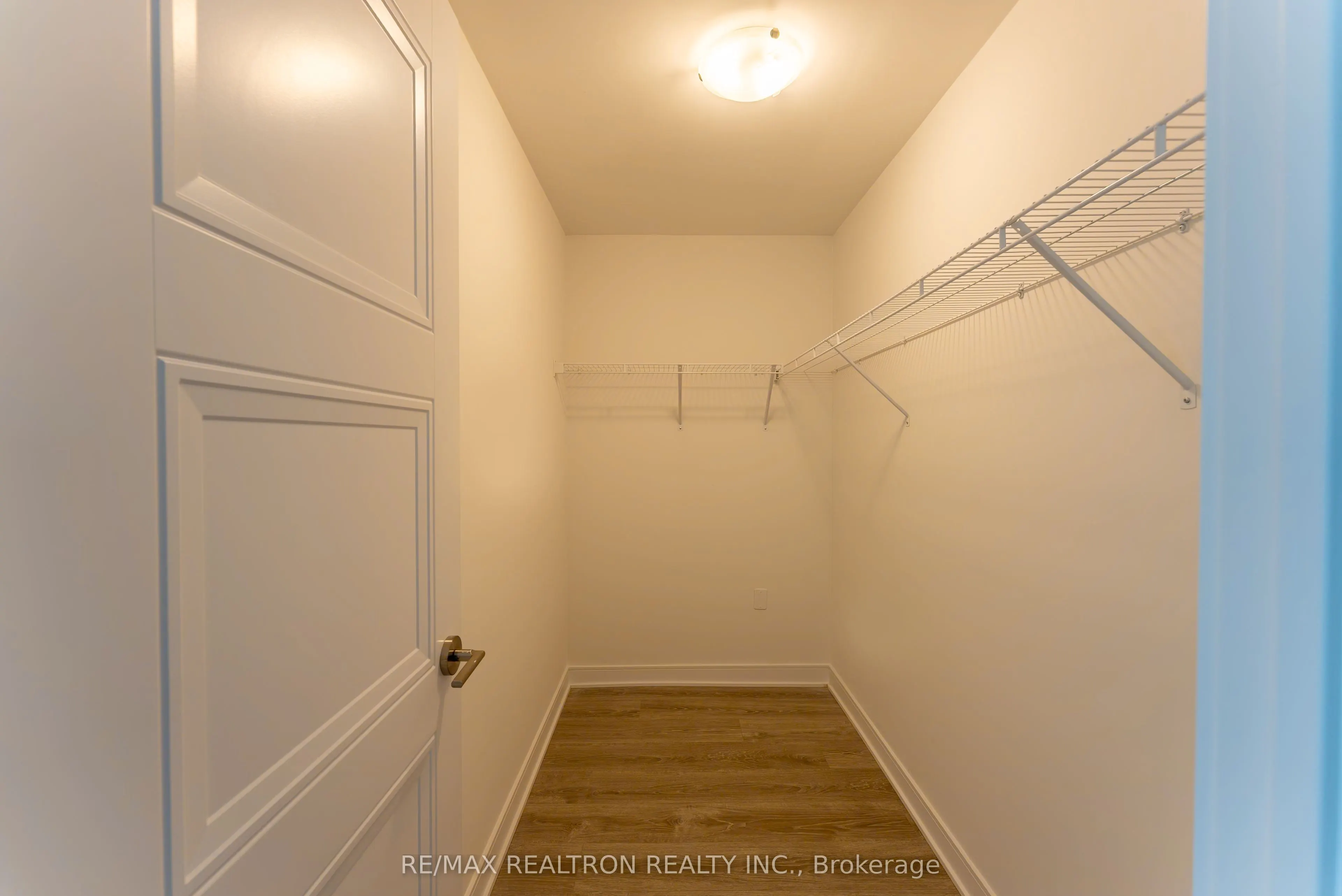 25 Neighbourhood Lane, #714