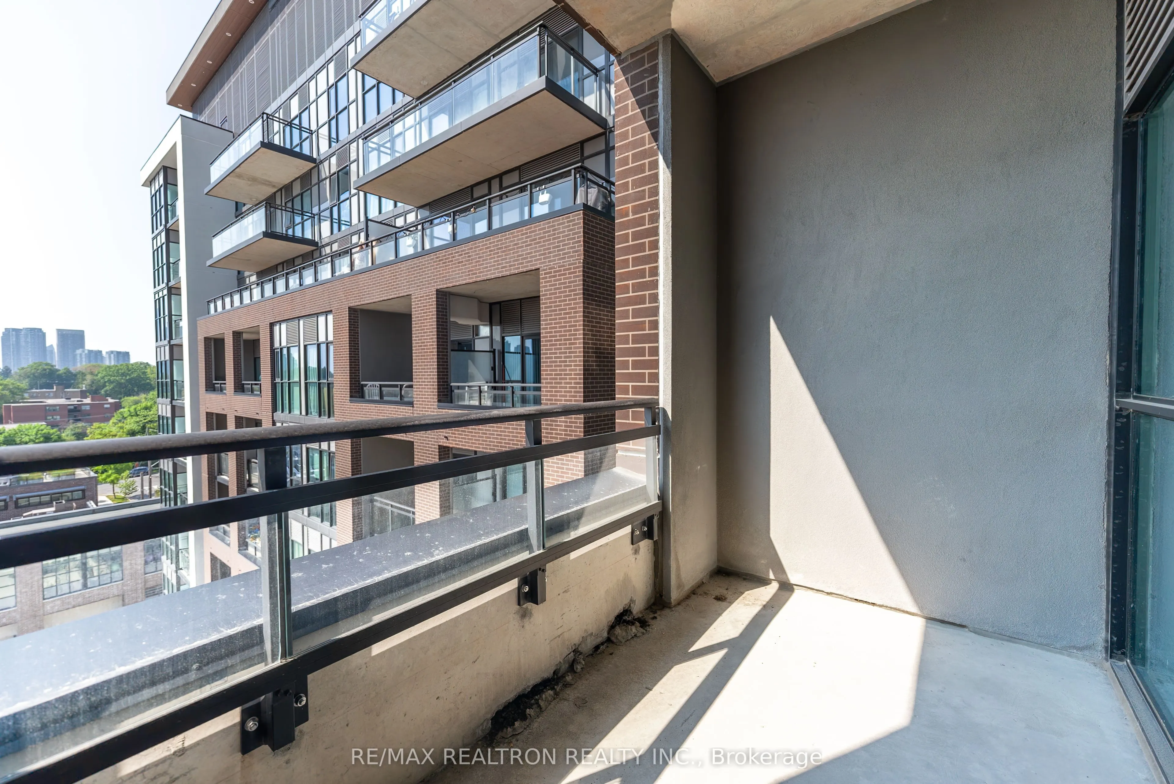 25 Neighbourhood Lane, #714