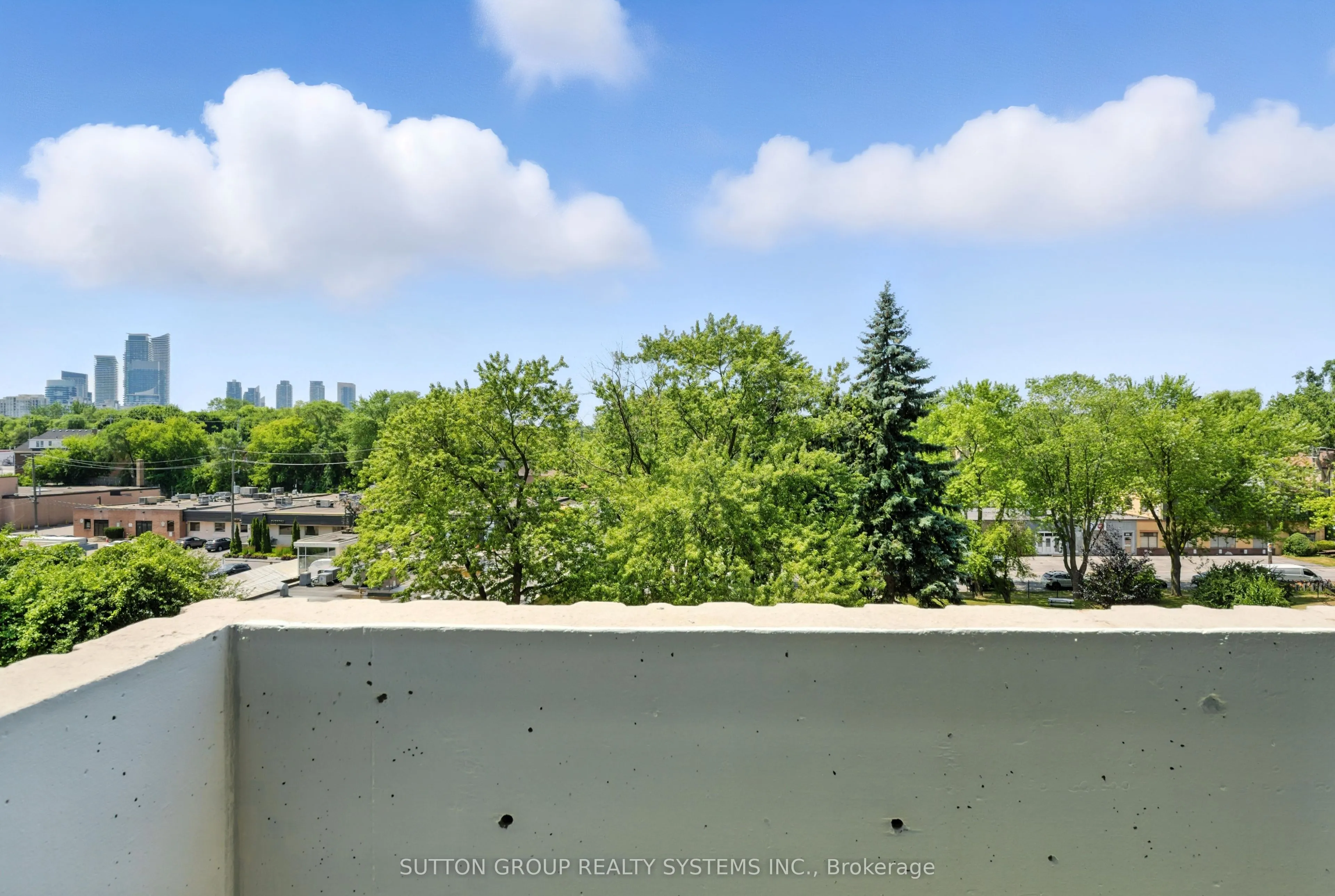 35 Ormskirk Avenue, #307