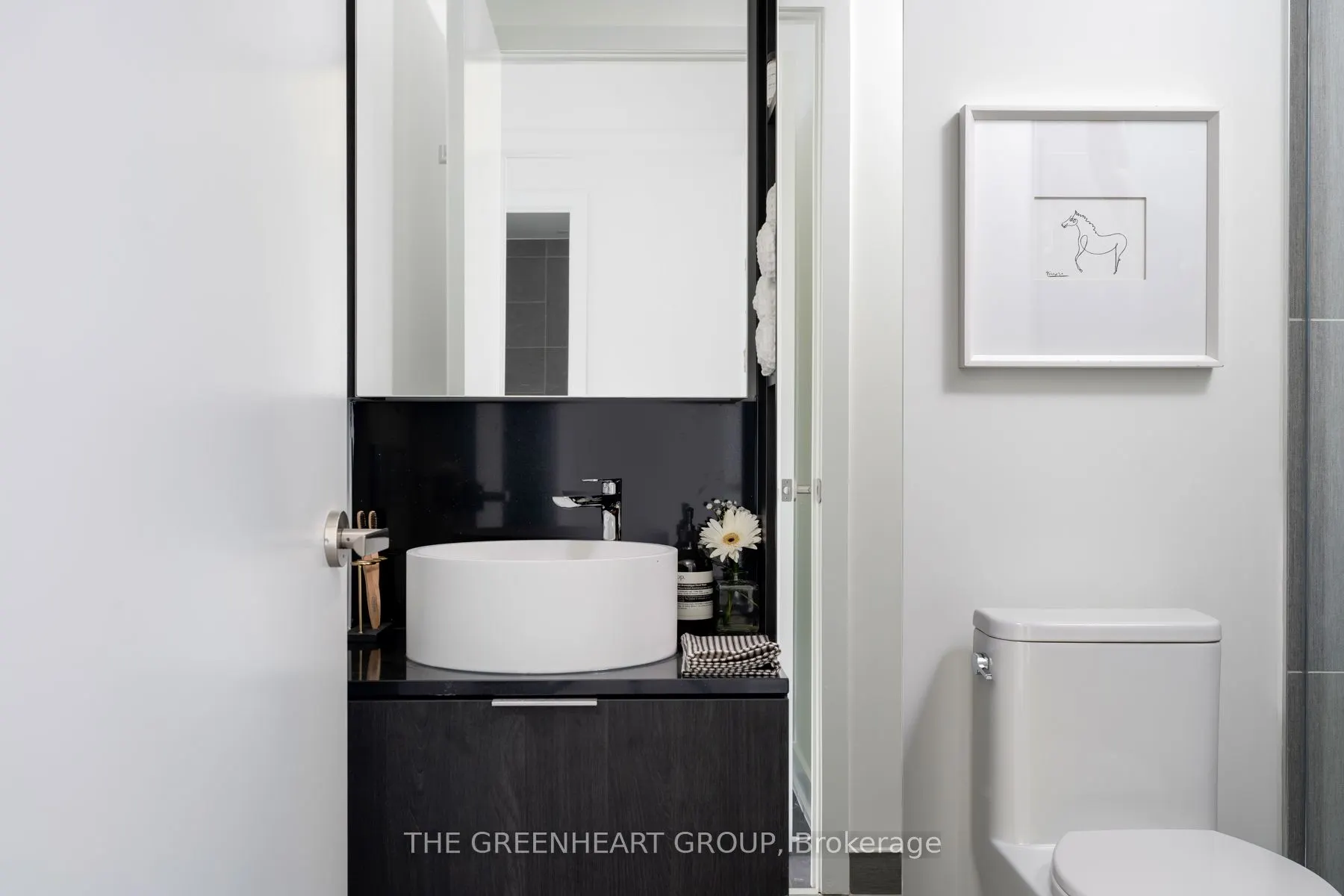 28 Ann Street, #308