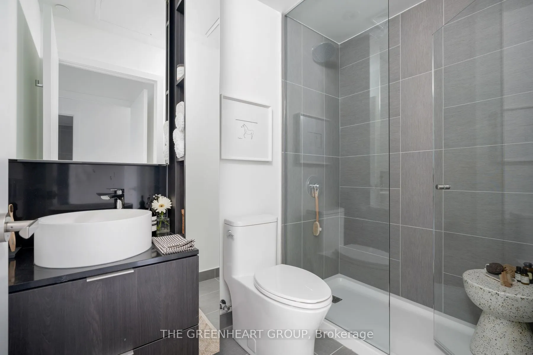 28 Ann Street, #308