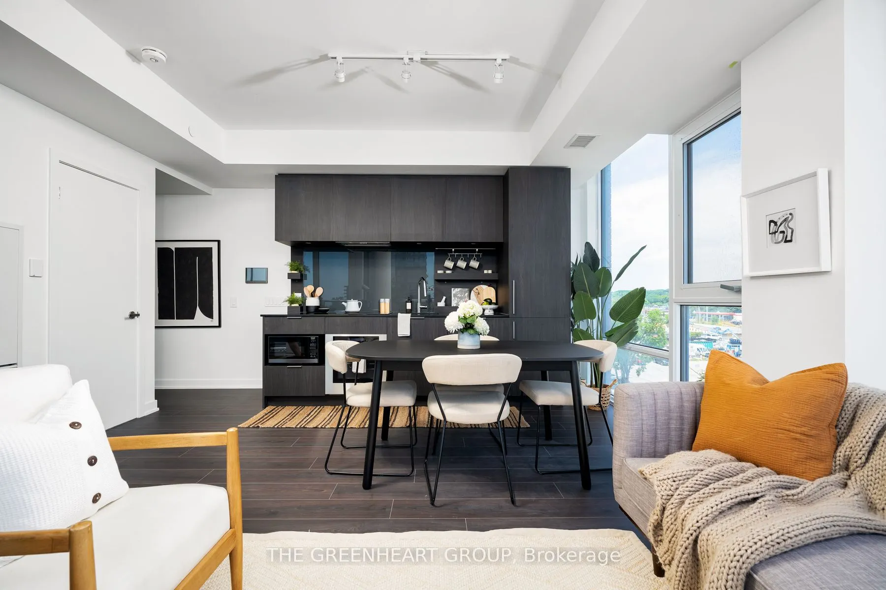 28 Ann Street, #308