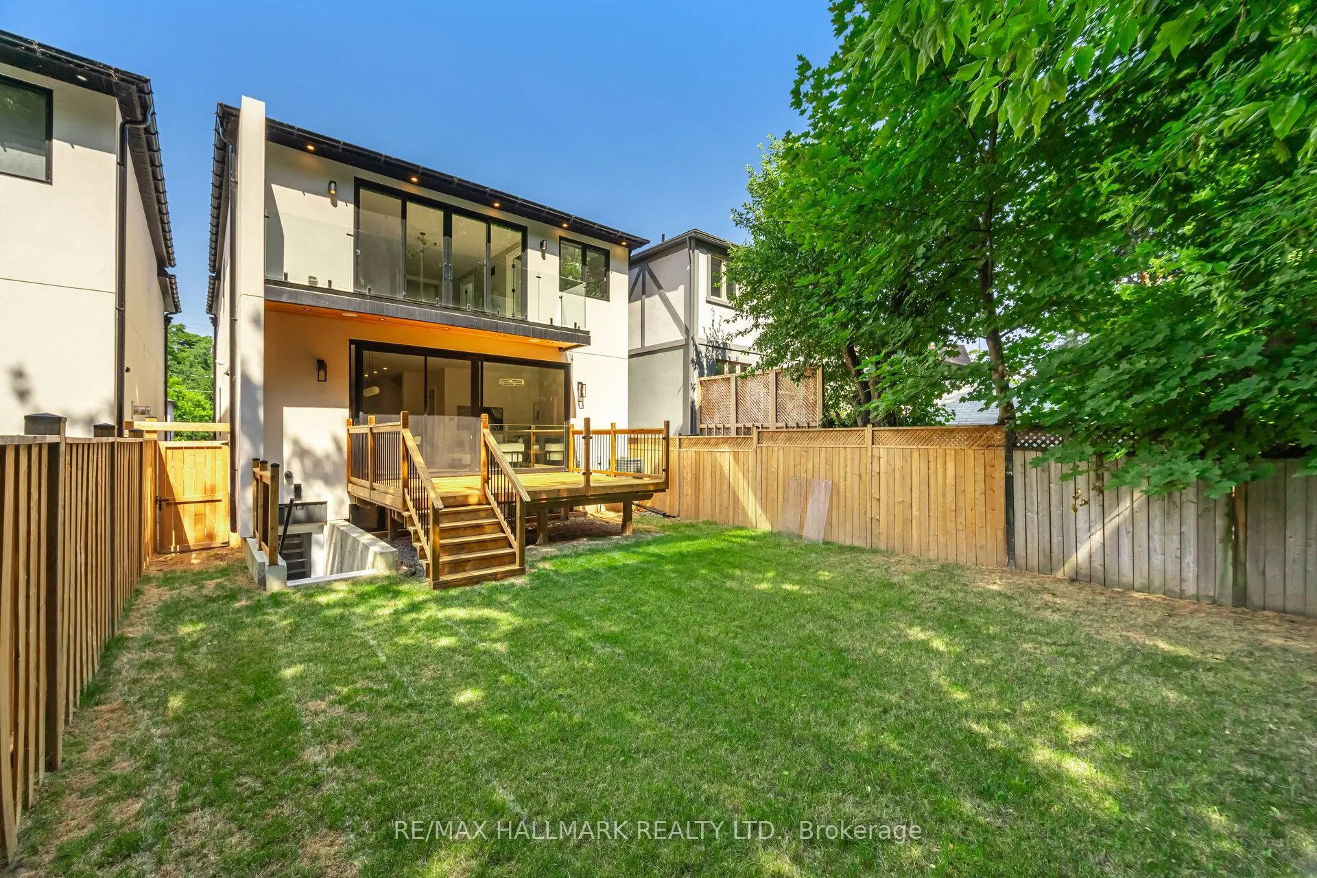 78 South Kingsway