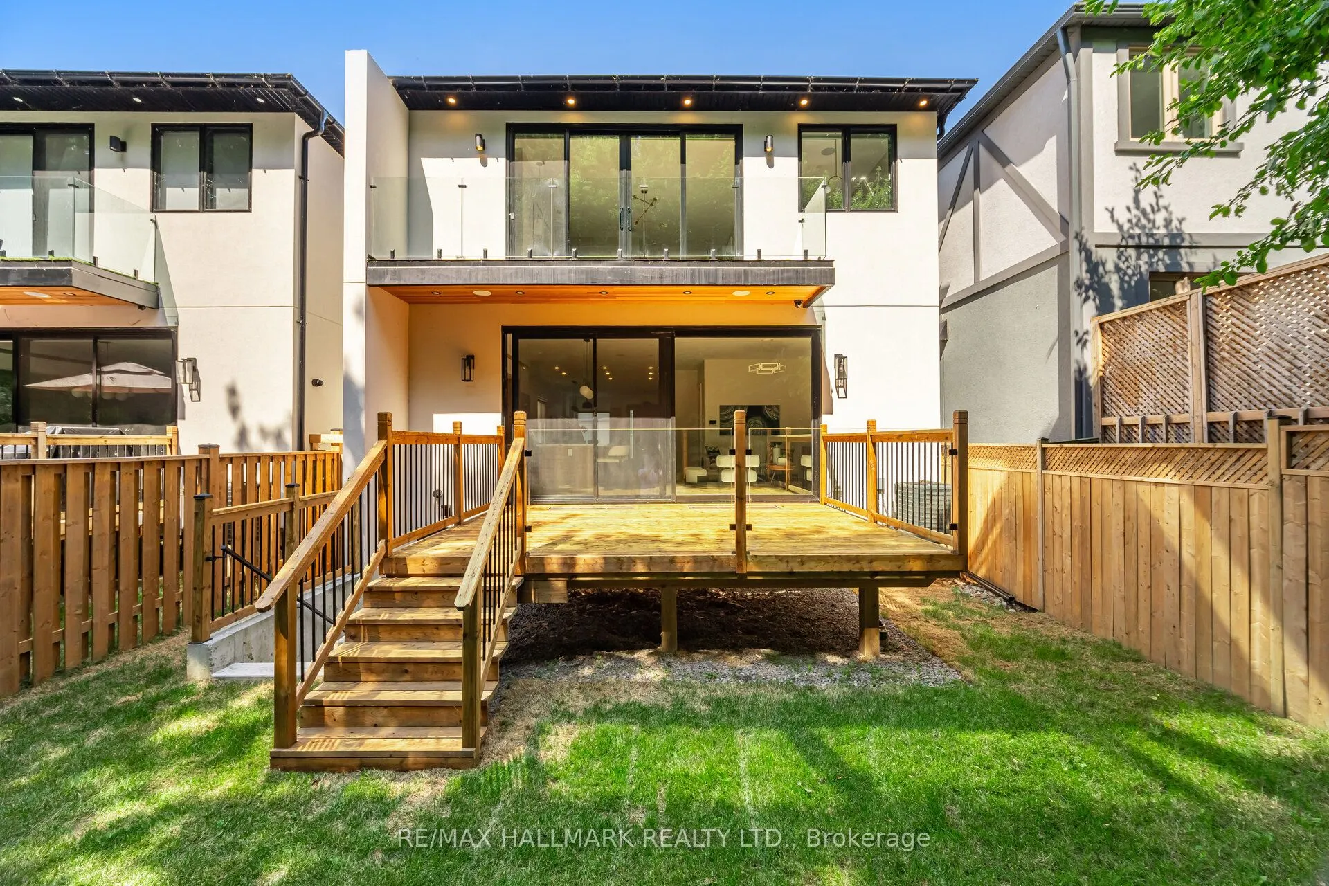 78 South Kingsway