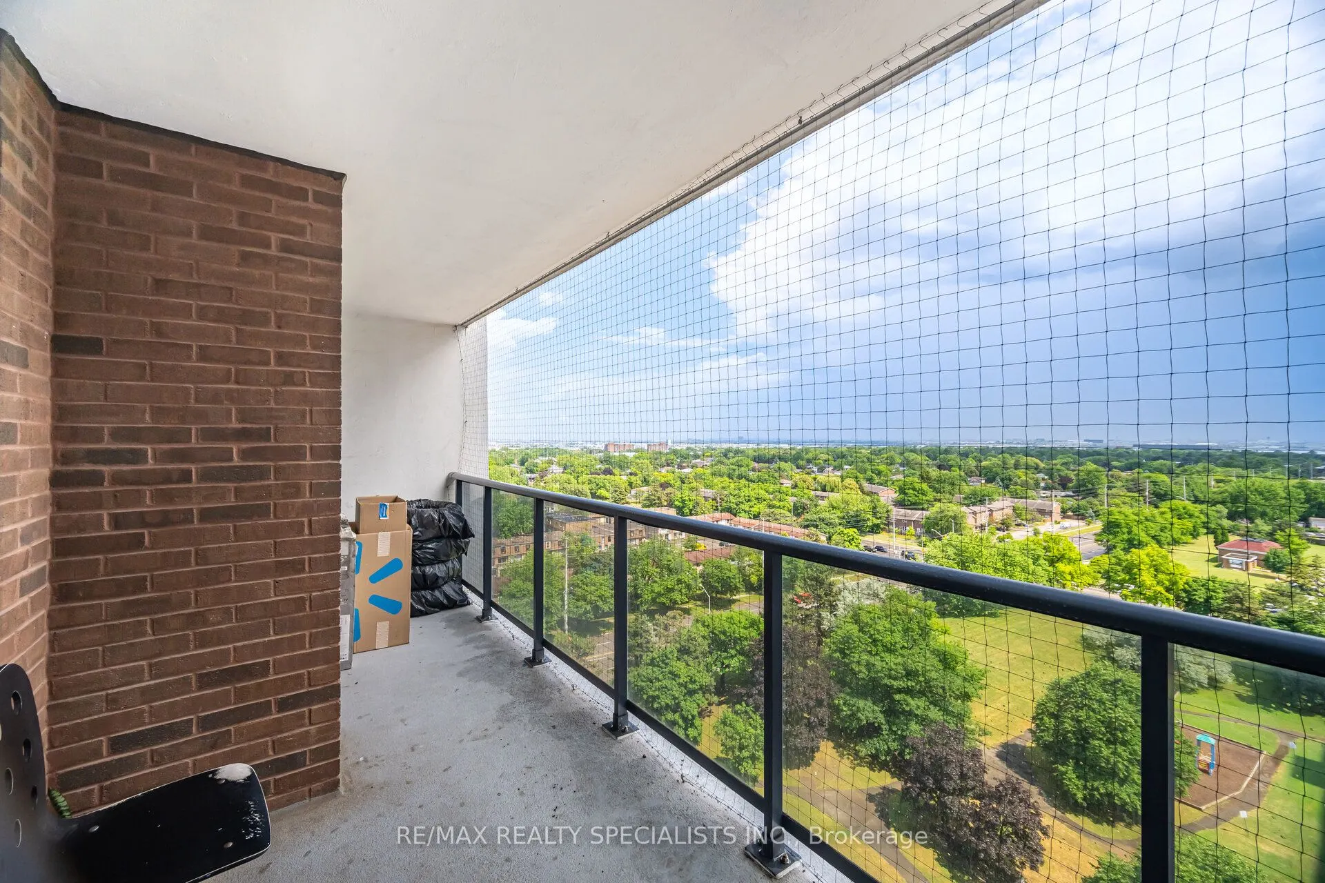 21 KNIGHTSBRIDGE Road, #1507