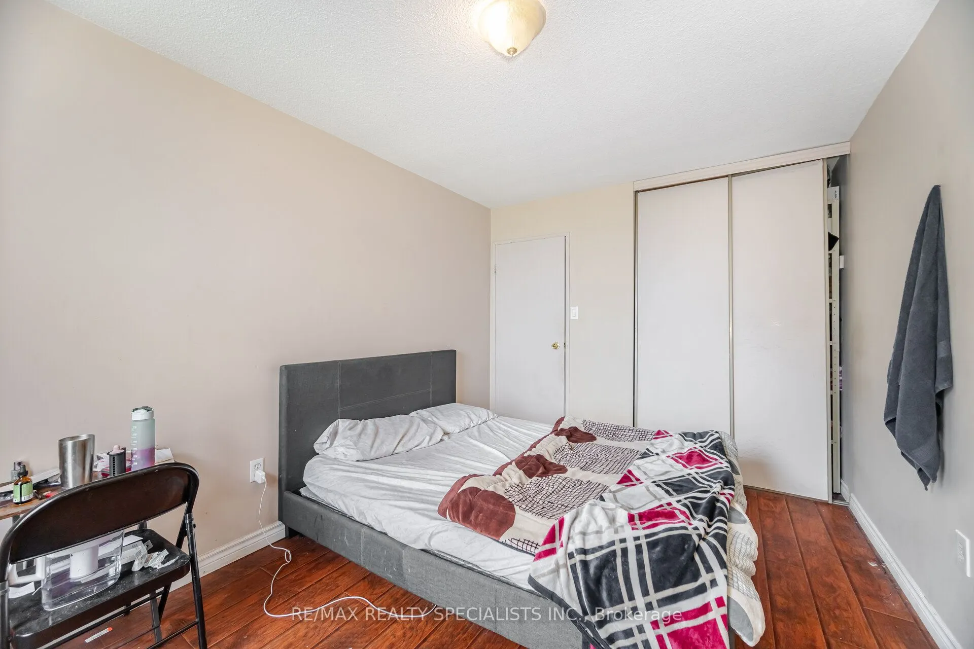 21 KNIGHTSBRIDGE Road, #1507