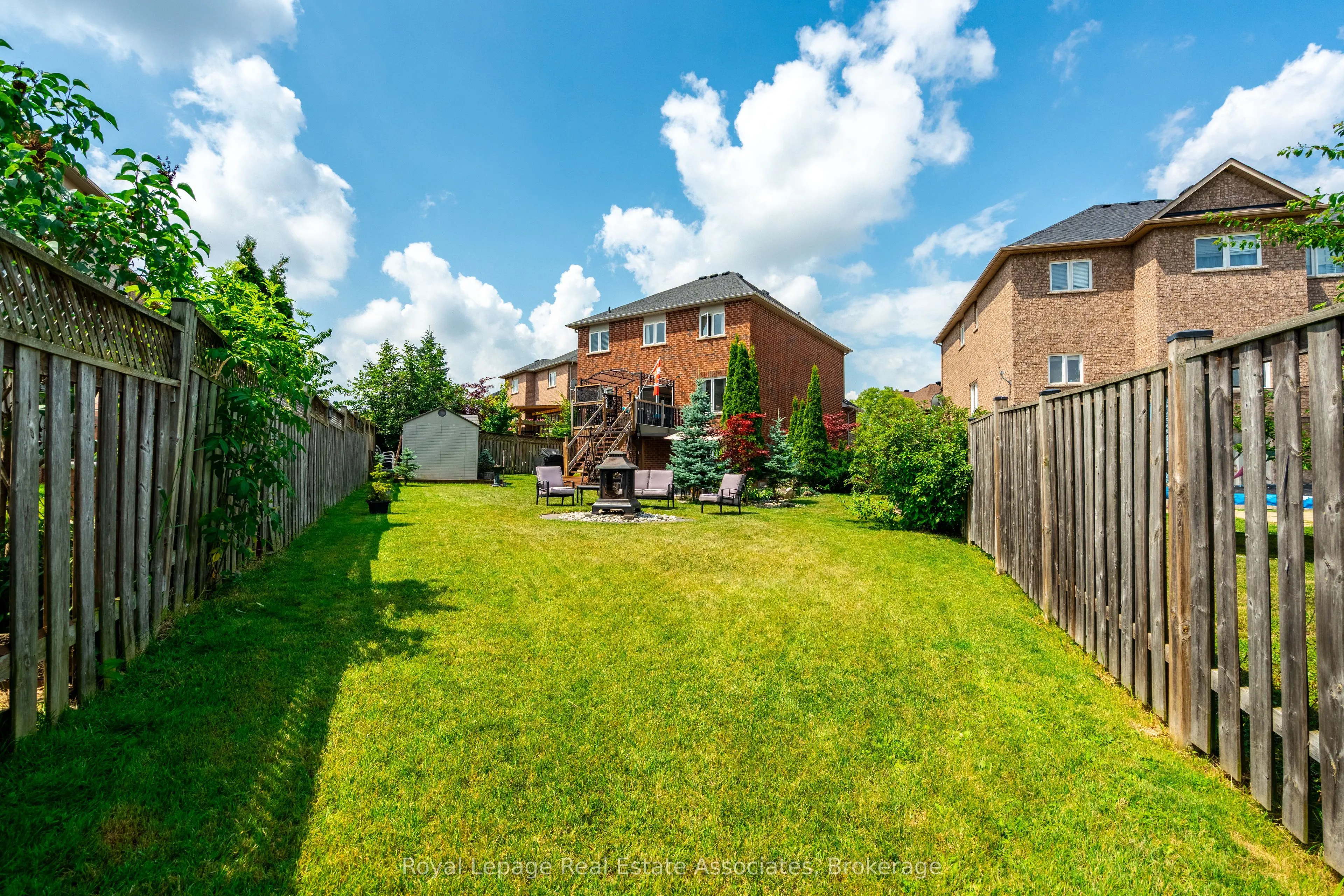 16 Sandyside Crescent