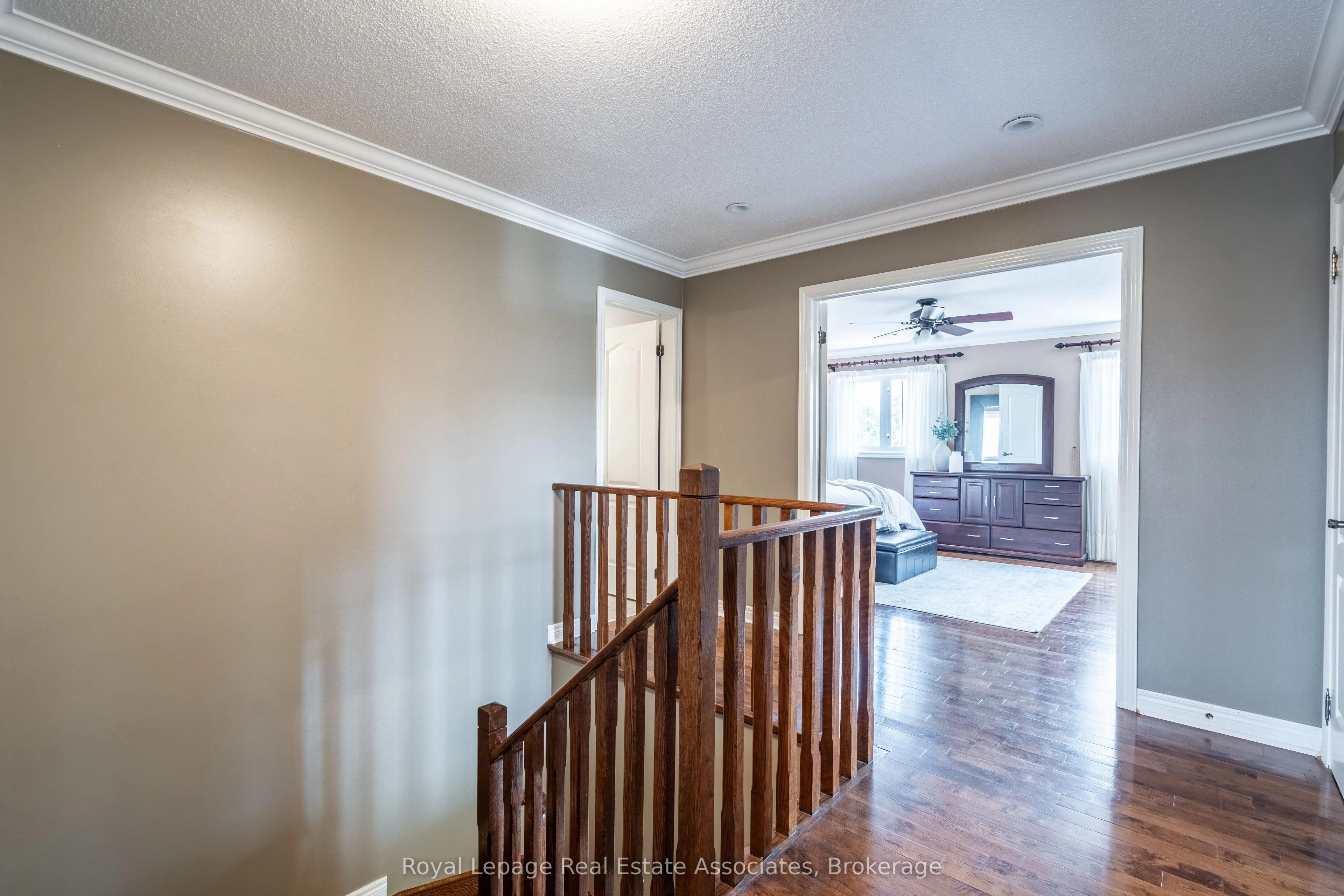 16 Sandyside Crescent