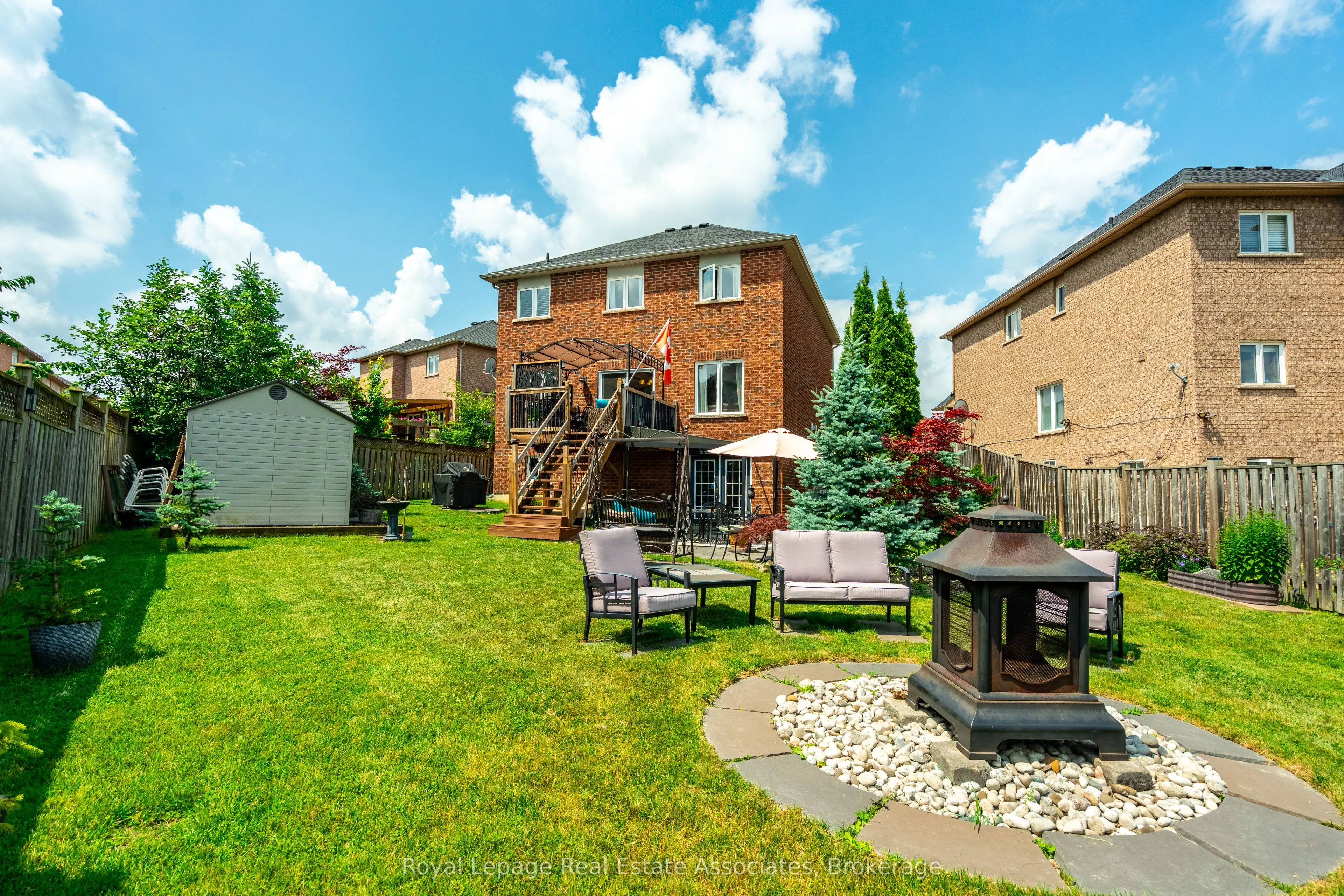 16 Sandyside Crescent