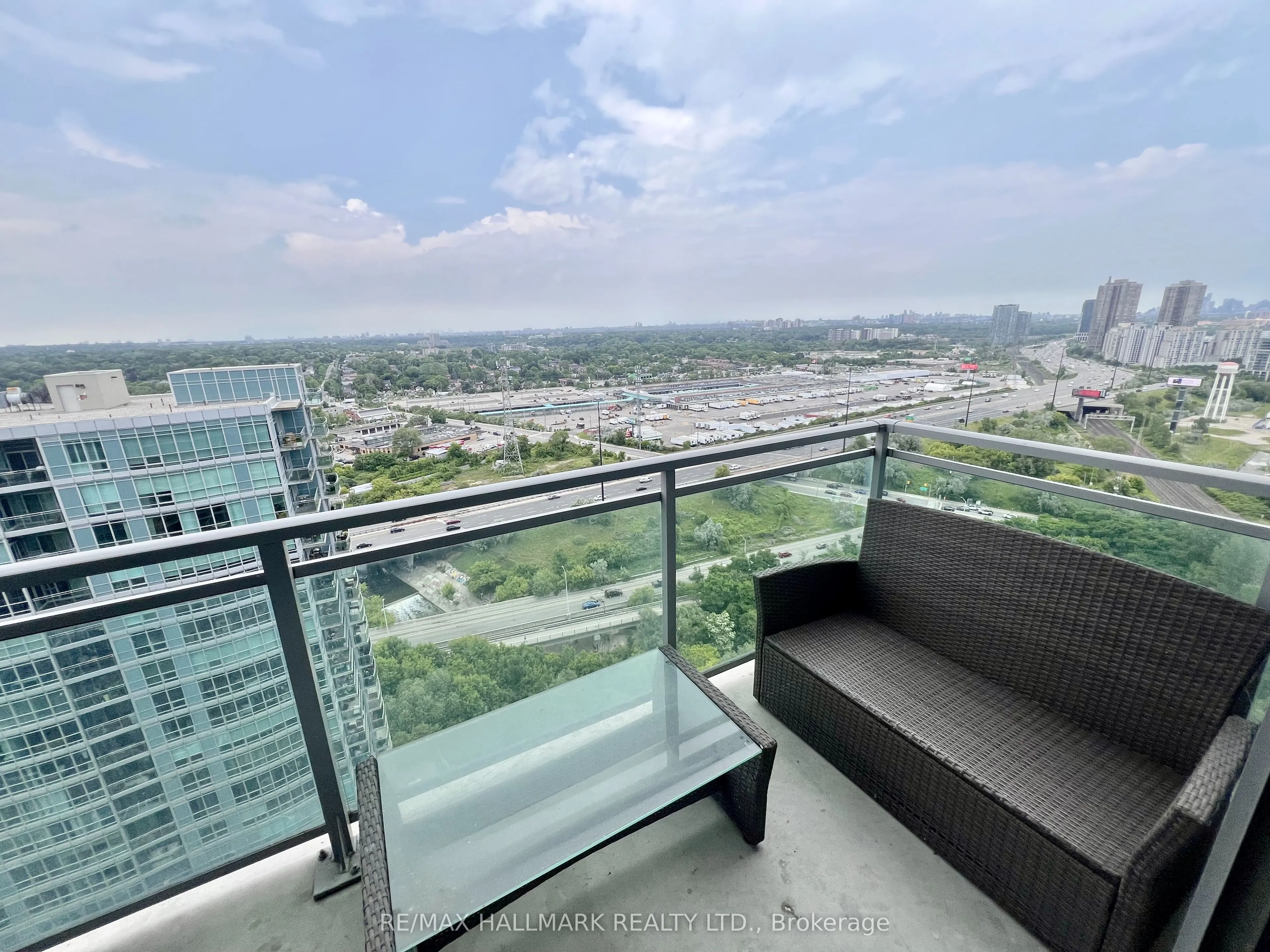 165 Legion Road N, #2323