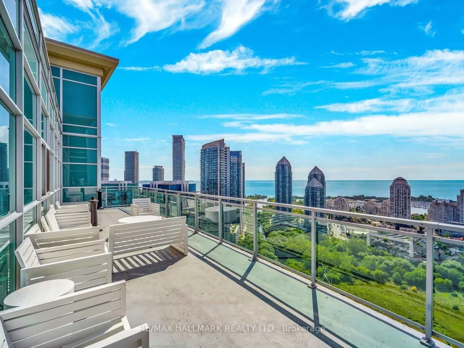 165 Legion Road N, #2323