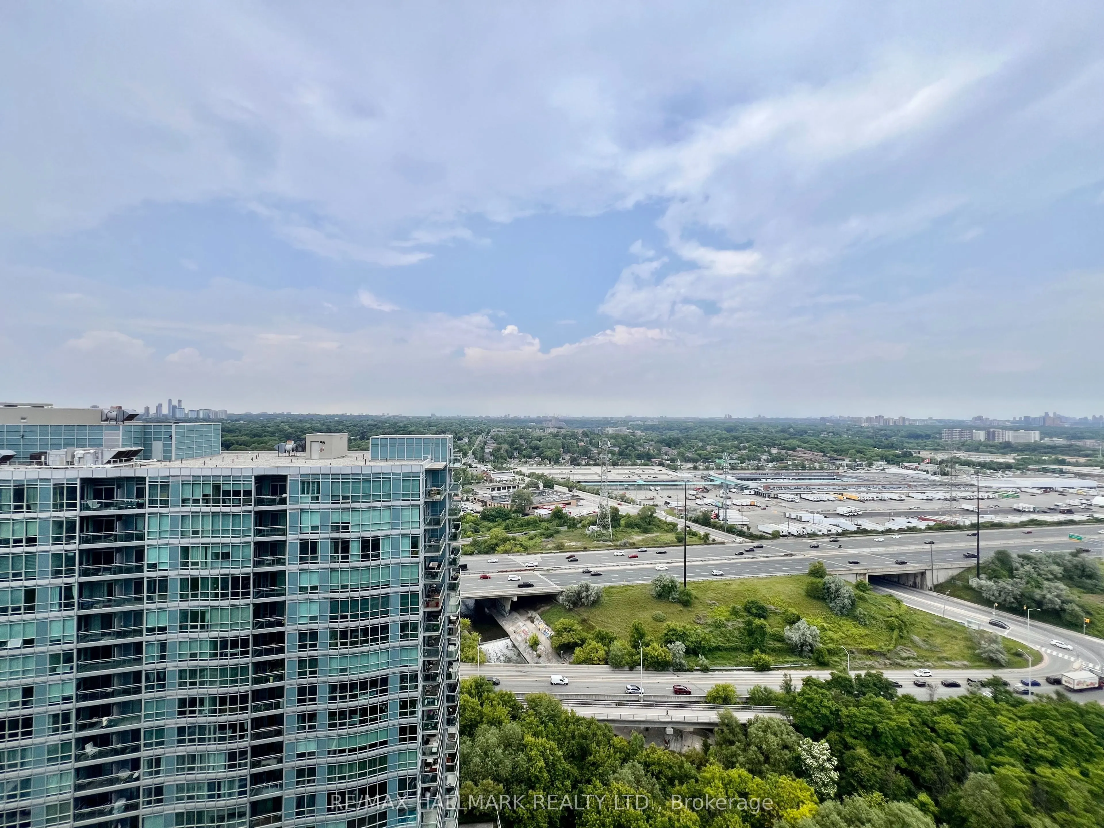 165 Legion Road N, #2323