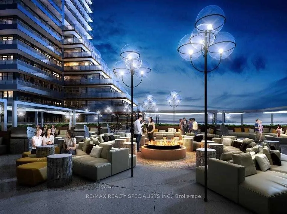 20 SHORE BREEZE Drive, #404