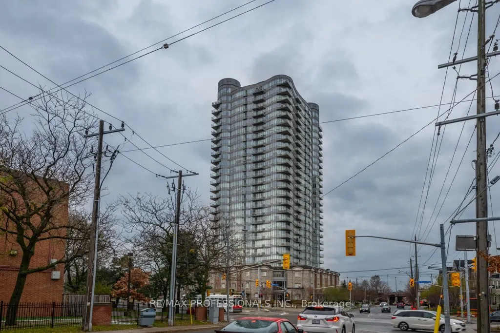 15 Windermere Avenue, #512