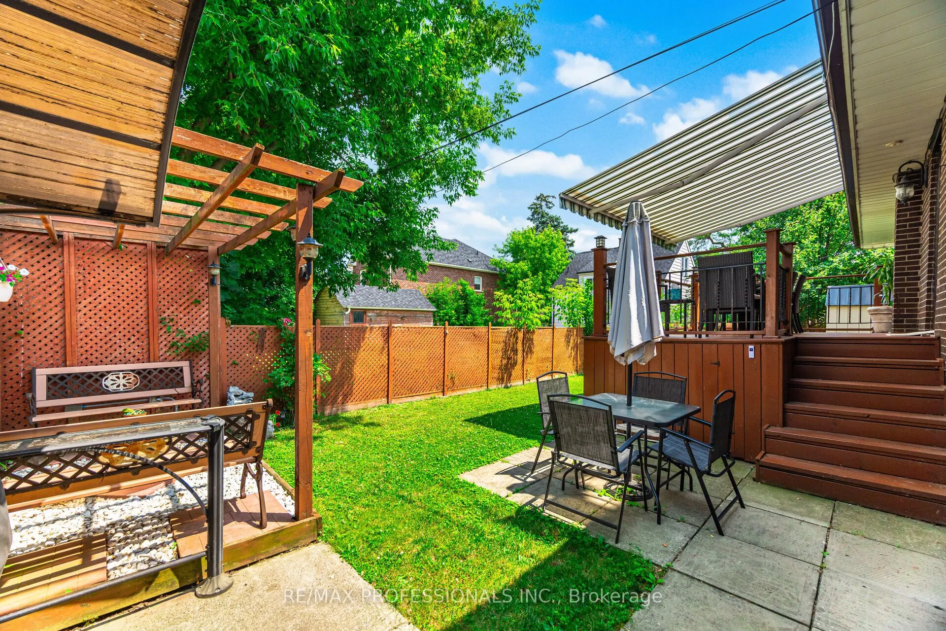 1549 Royal York Road