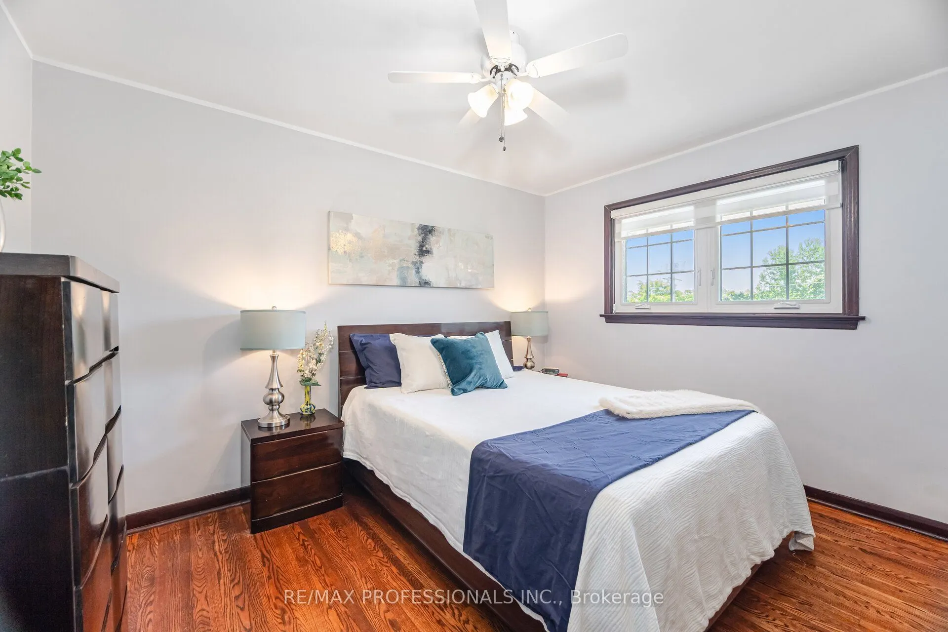 1549 Royal York Road