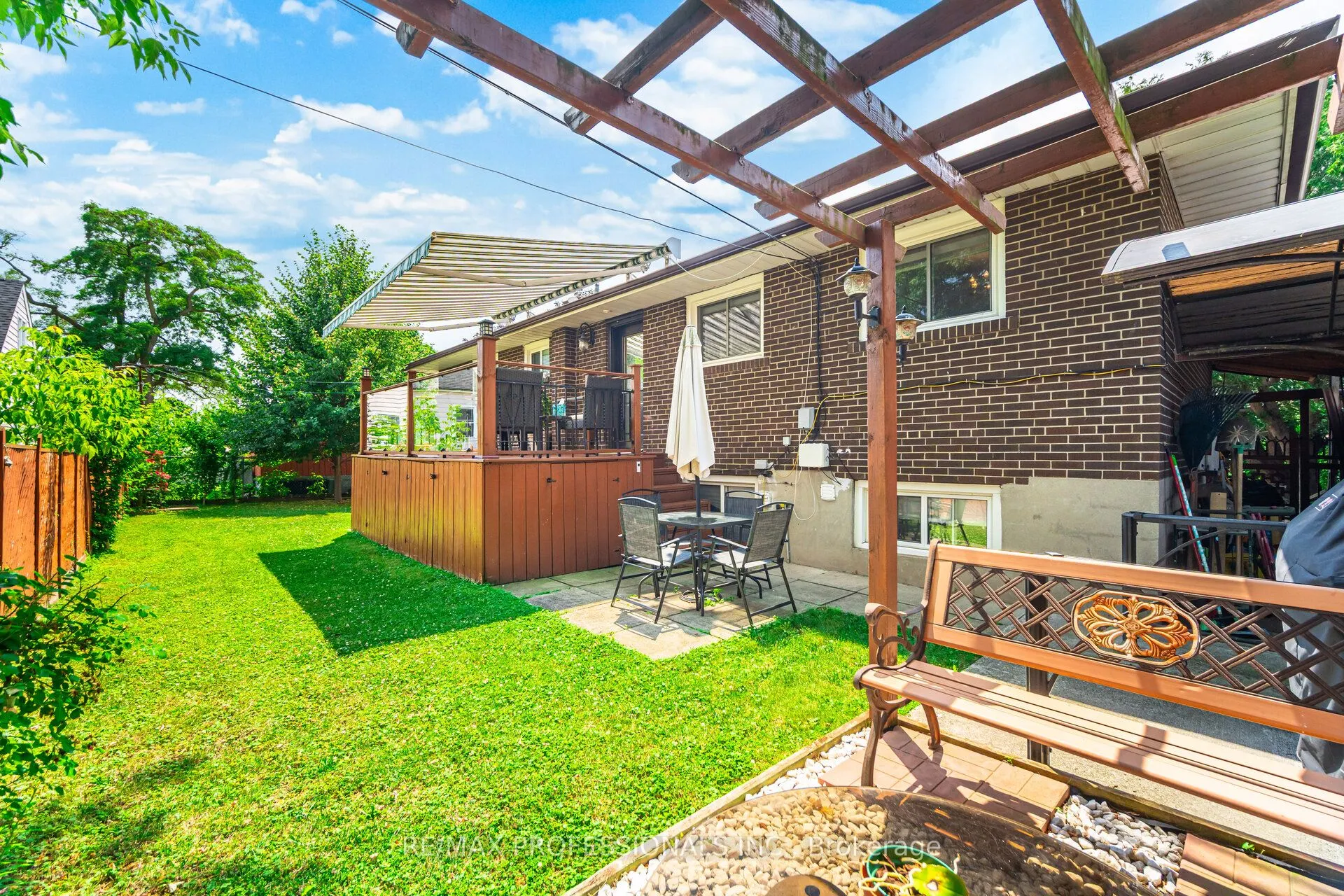 1549 Royal York Road