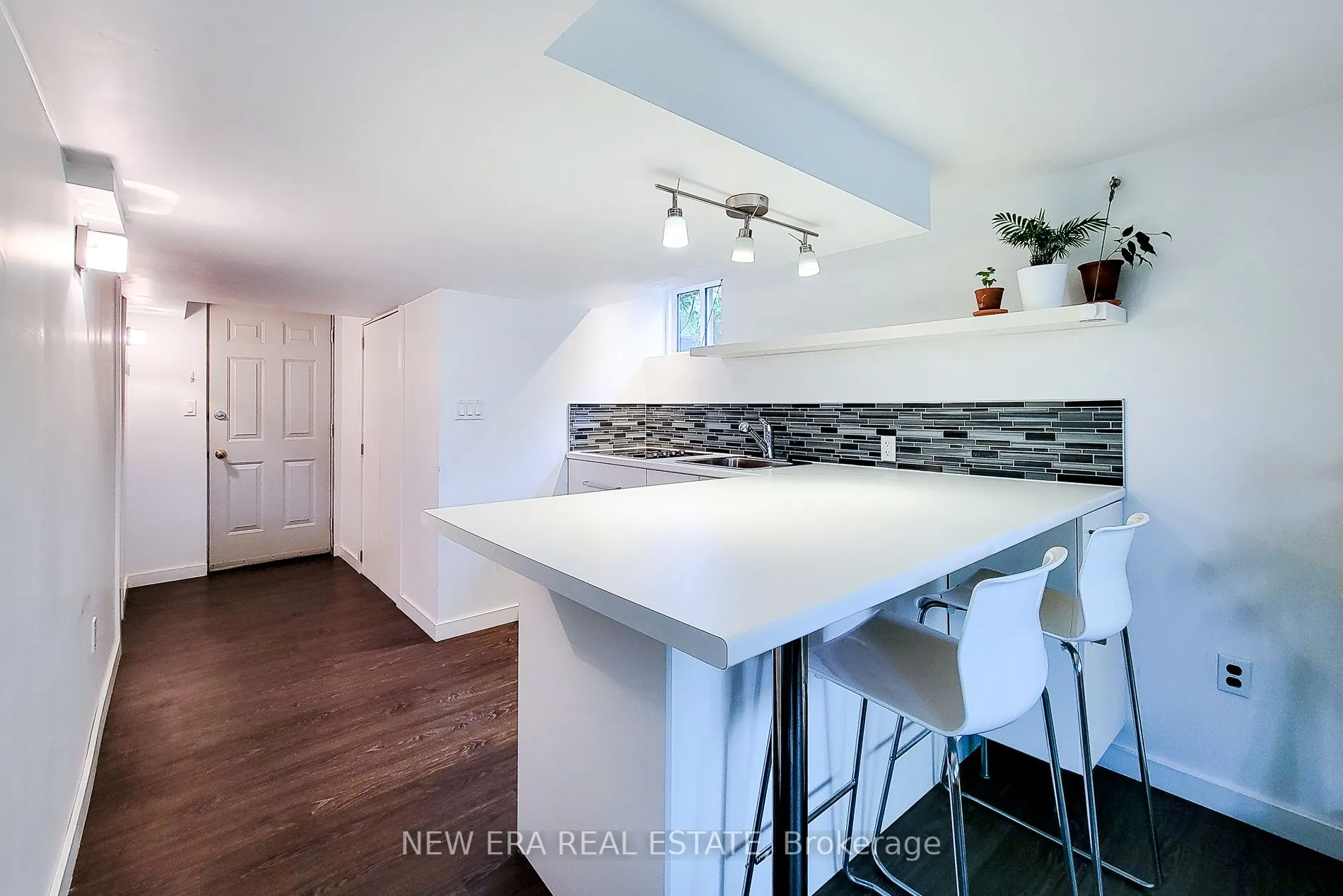 5322 Windermere Drive