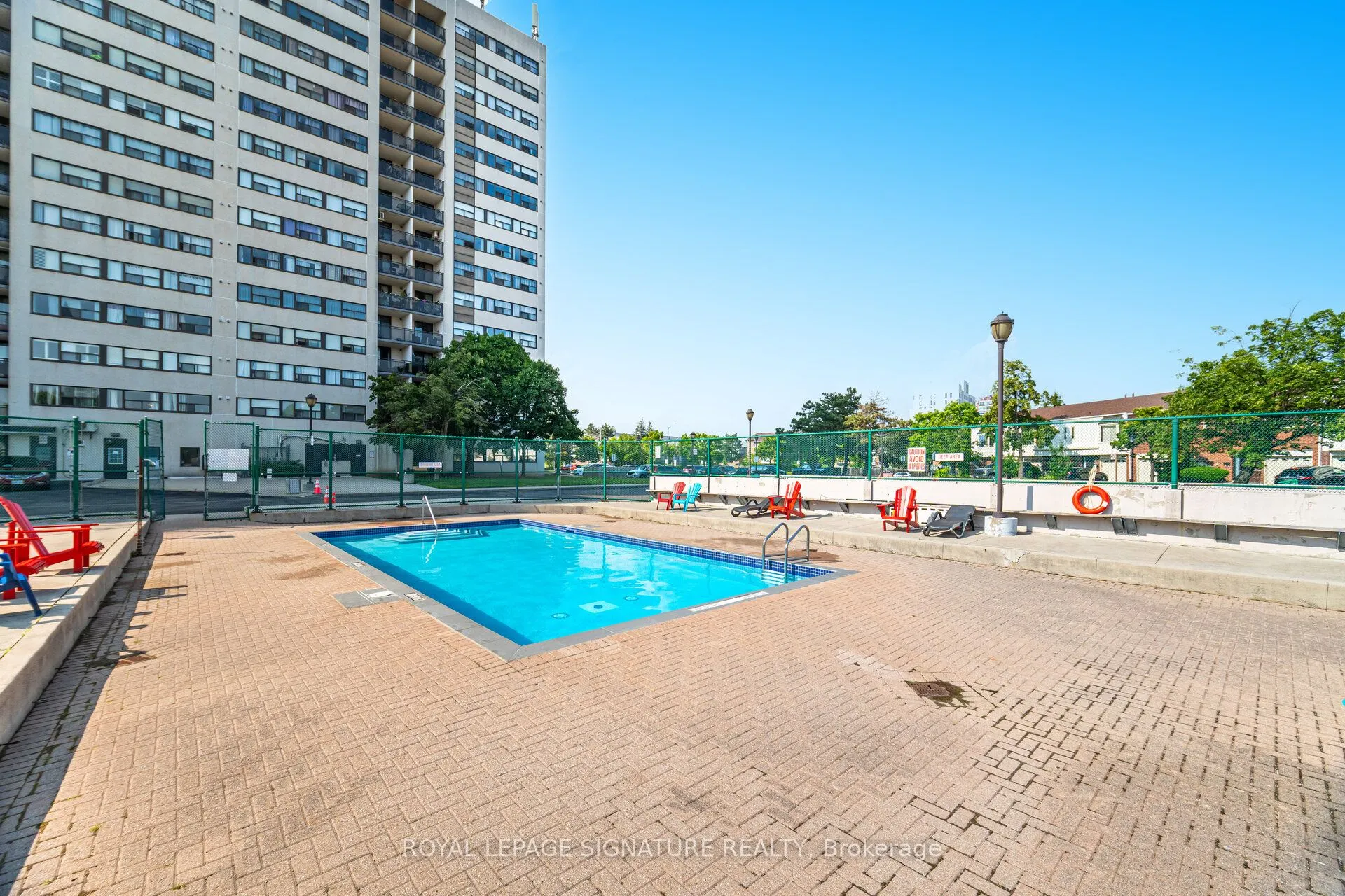2900 Battleford Road, #214
