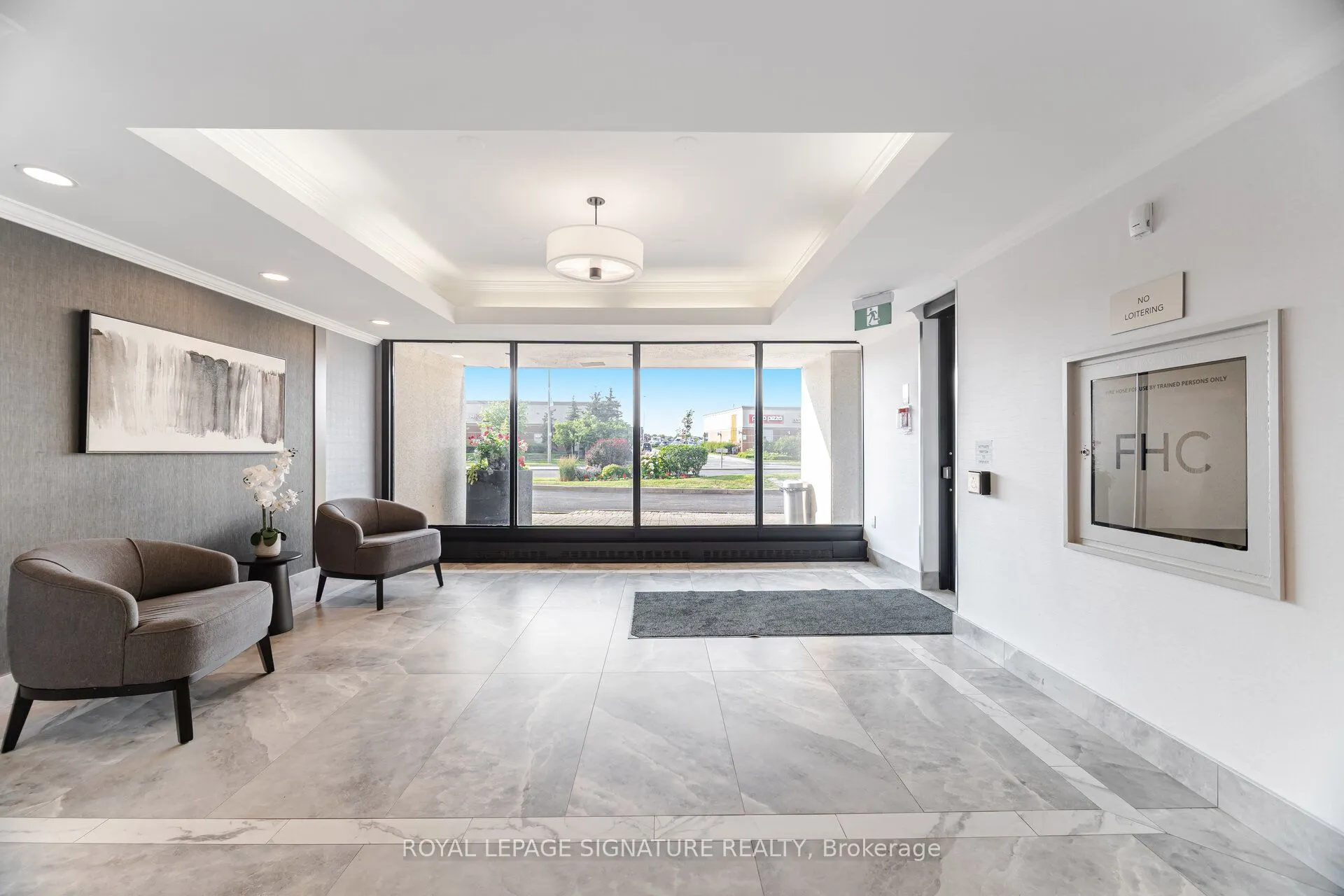 2900 Battleford Road, #214