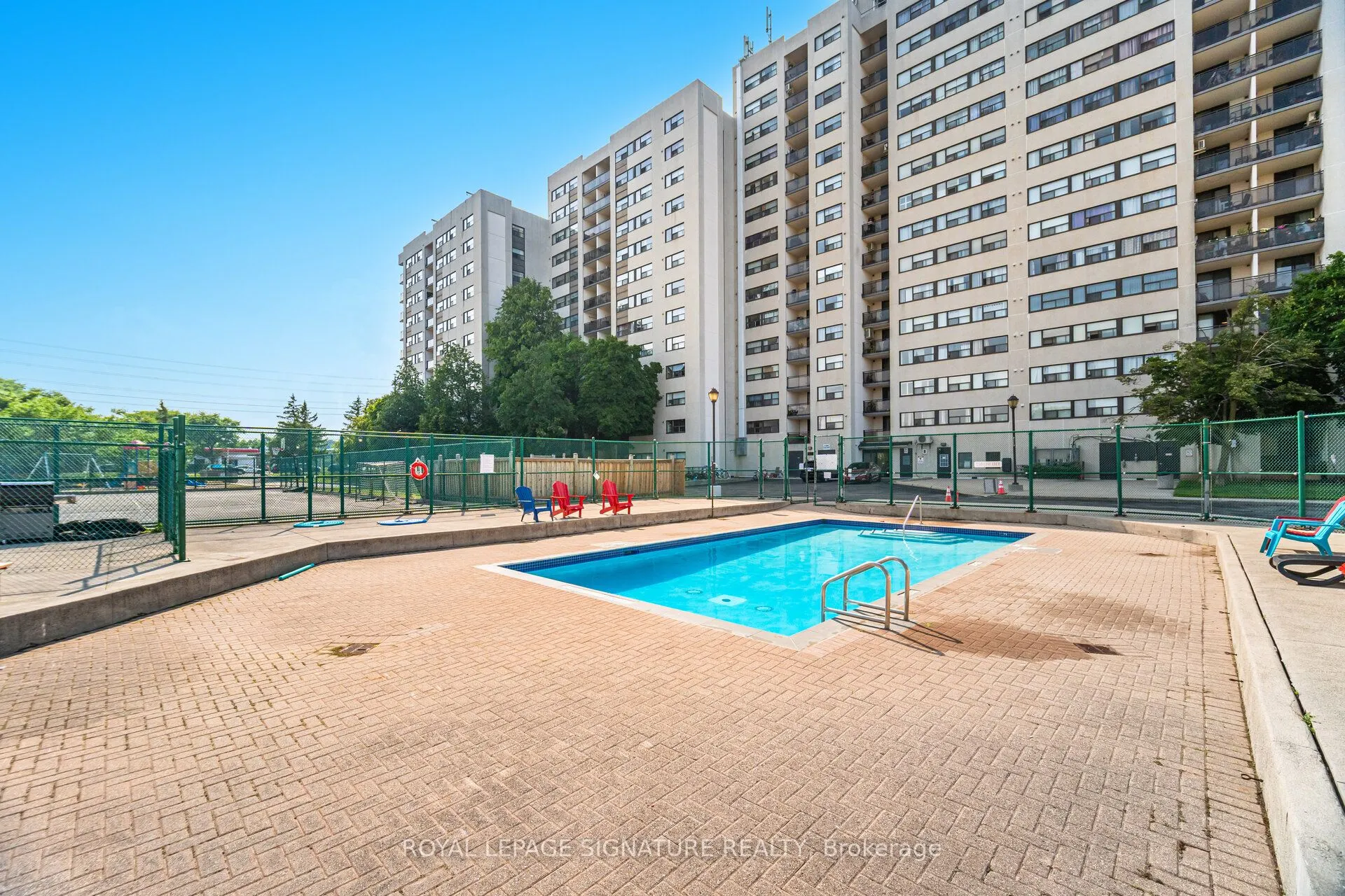 2900 Battleford Road, #214