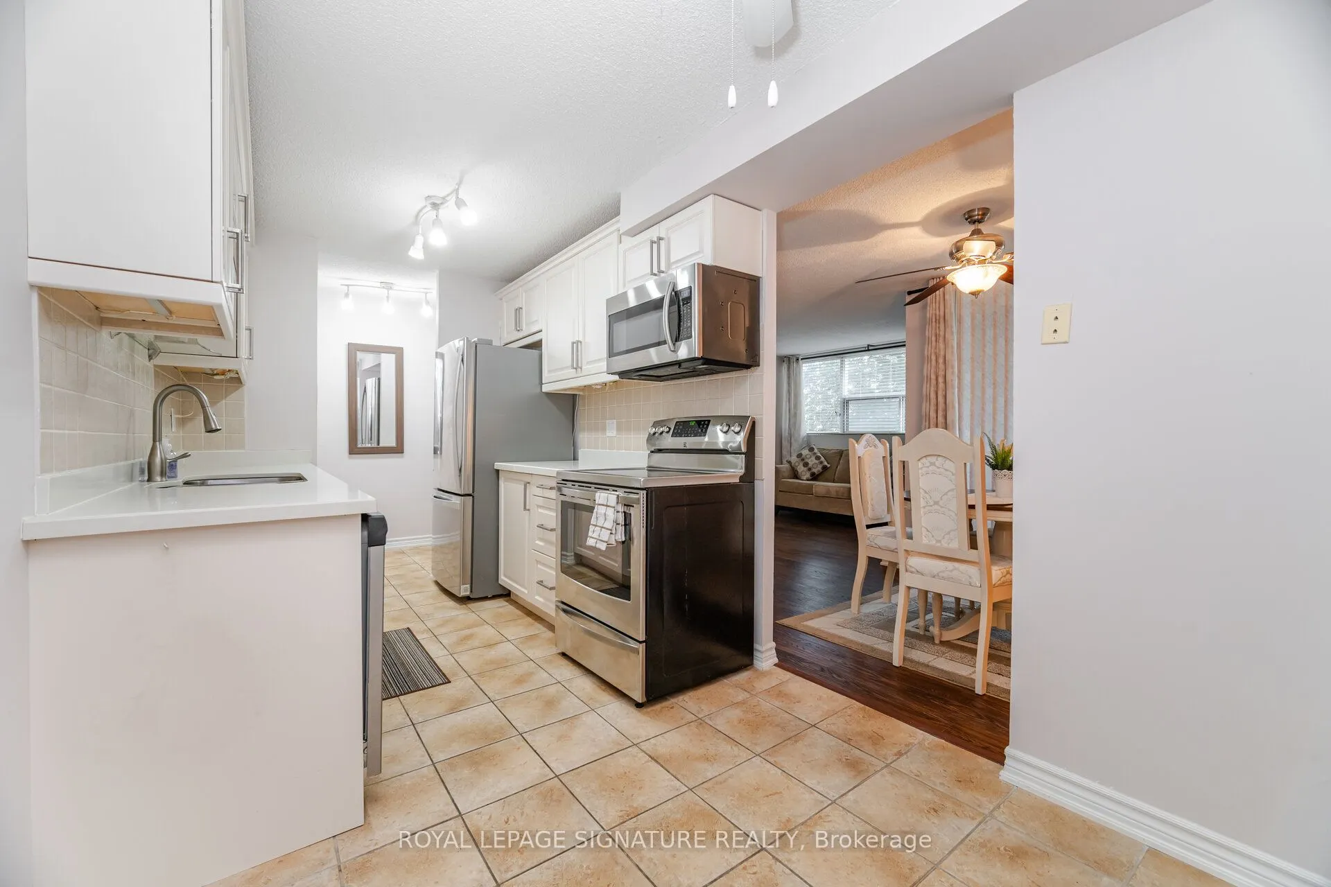 2900 Battleford Road, #214