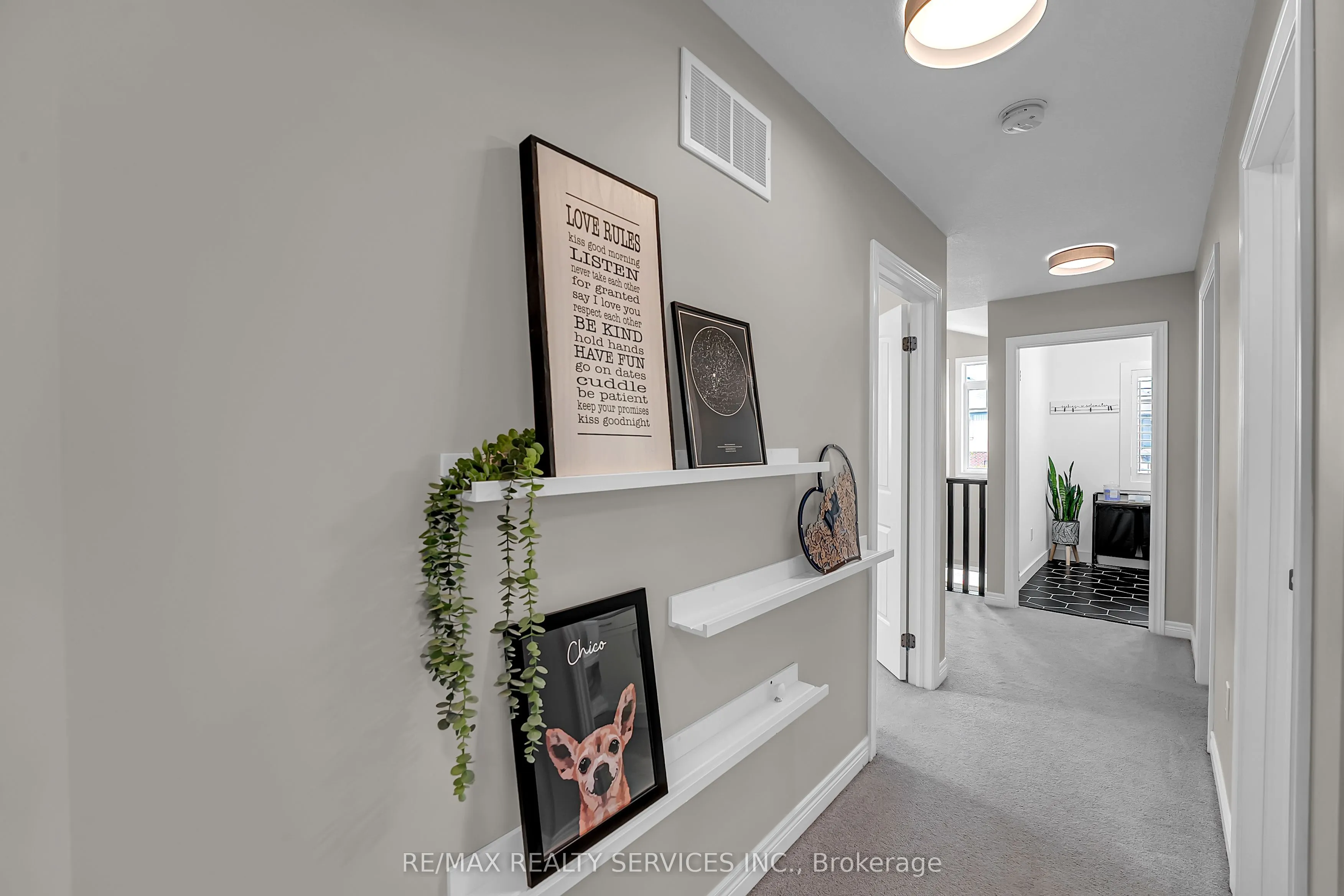 26 Wardlaw Avenue